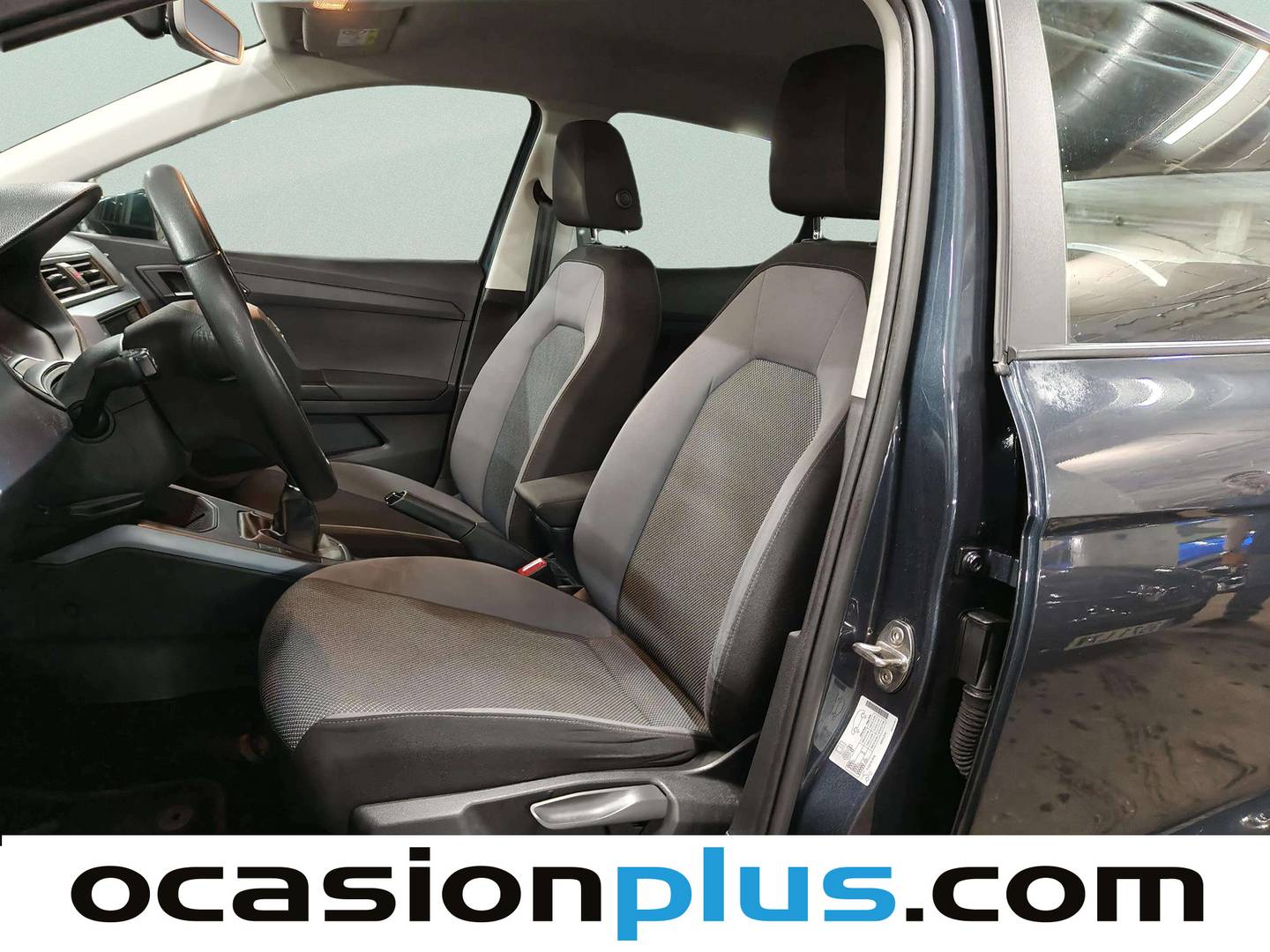 Foto asientos delanteros Seat Arona Seat Arona 1.0 TSI Ecomotive S&S Style Edition (95 CV)