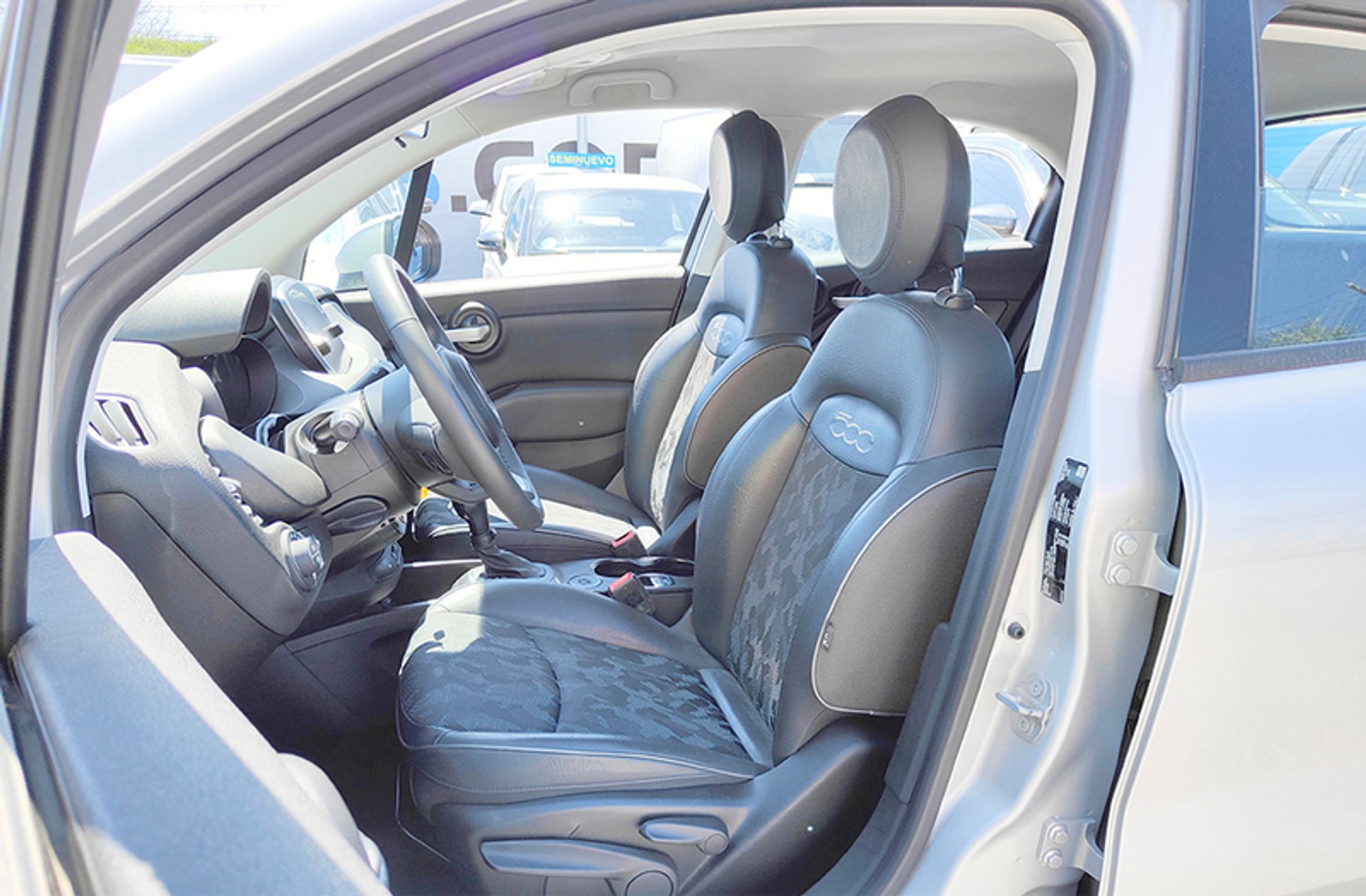 Fiat 500X 1.3 Firefly Cross T4 DCT - foto 9