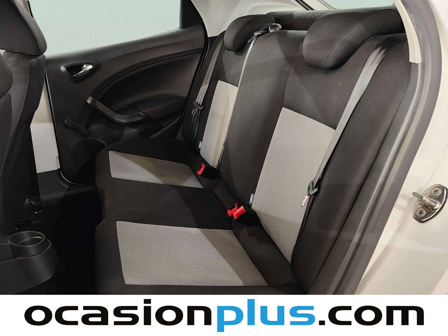 Foto asientos traseros Seat Ibiza Seat Ibiza 1.0 Full Connect (75 CV)