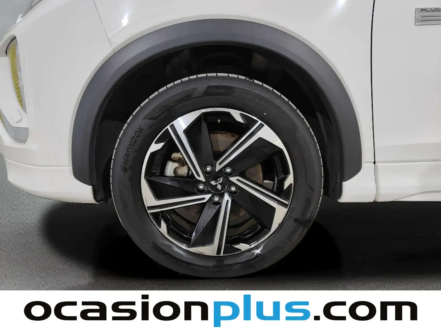 Foto Mitsubishi Eclipse Cross Mitsubishi Eclipse Cross 2.4 PHEV Kaiteki 4WD Auto (188 CV)