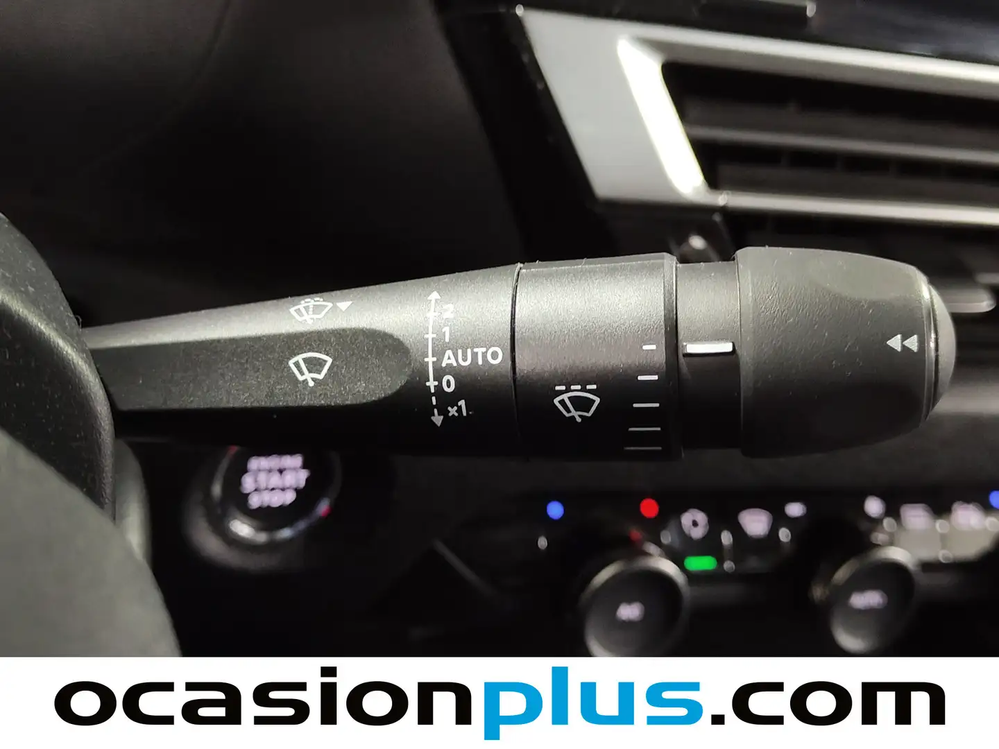 Foto Citroën C4 Citroen C4 PureTech 130 S&S Plus (131 CV)