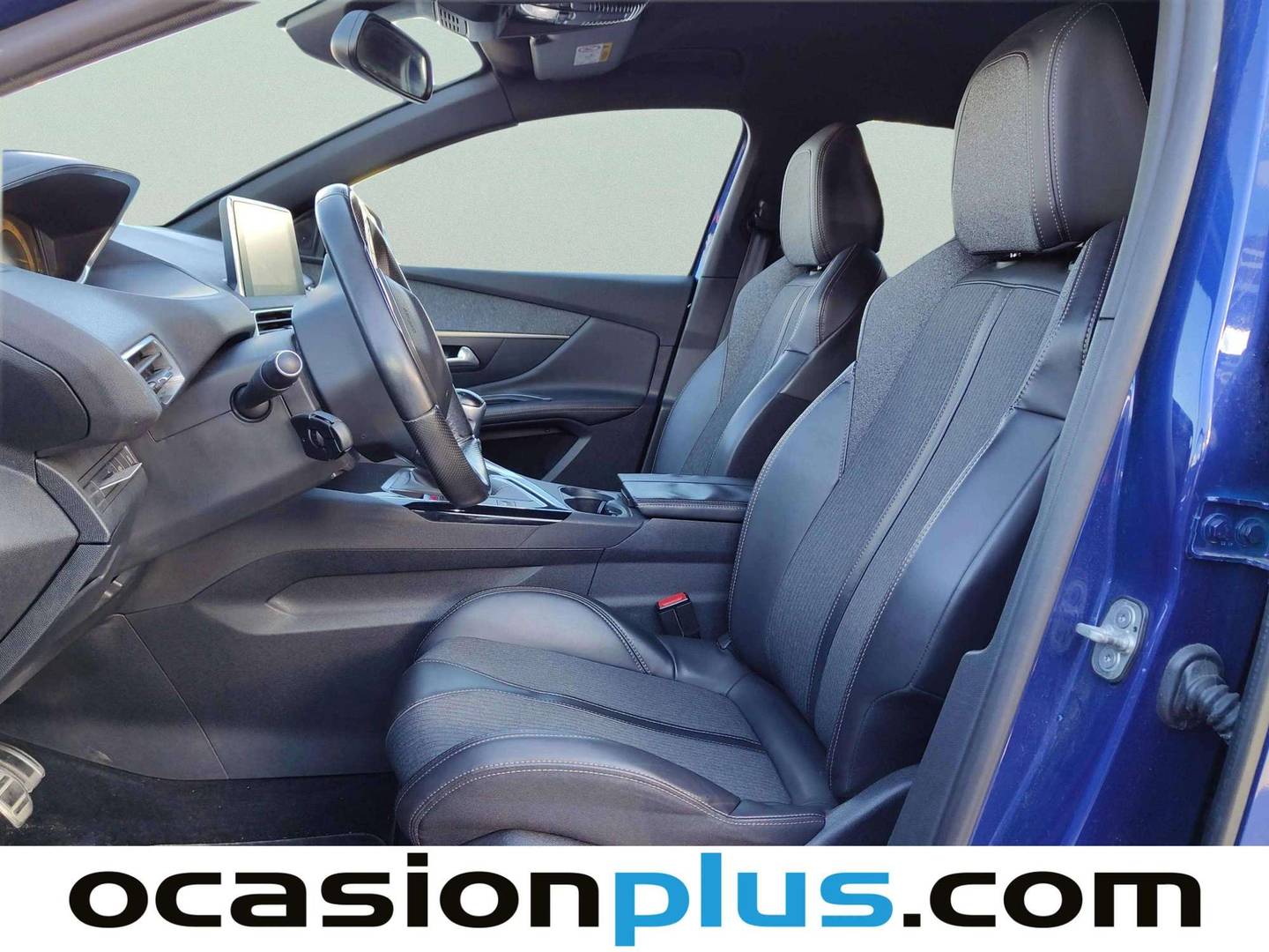 Foto asientos delanteros Peugeot 3008 Peugeot 3008 PureTech 130 S&S GT Line (130 CV)