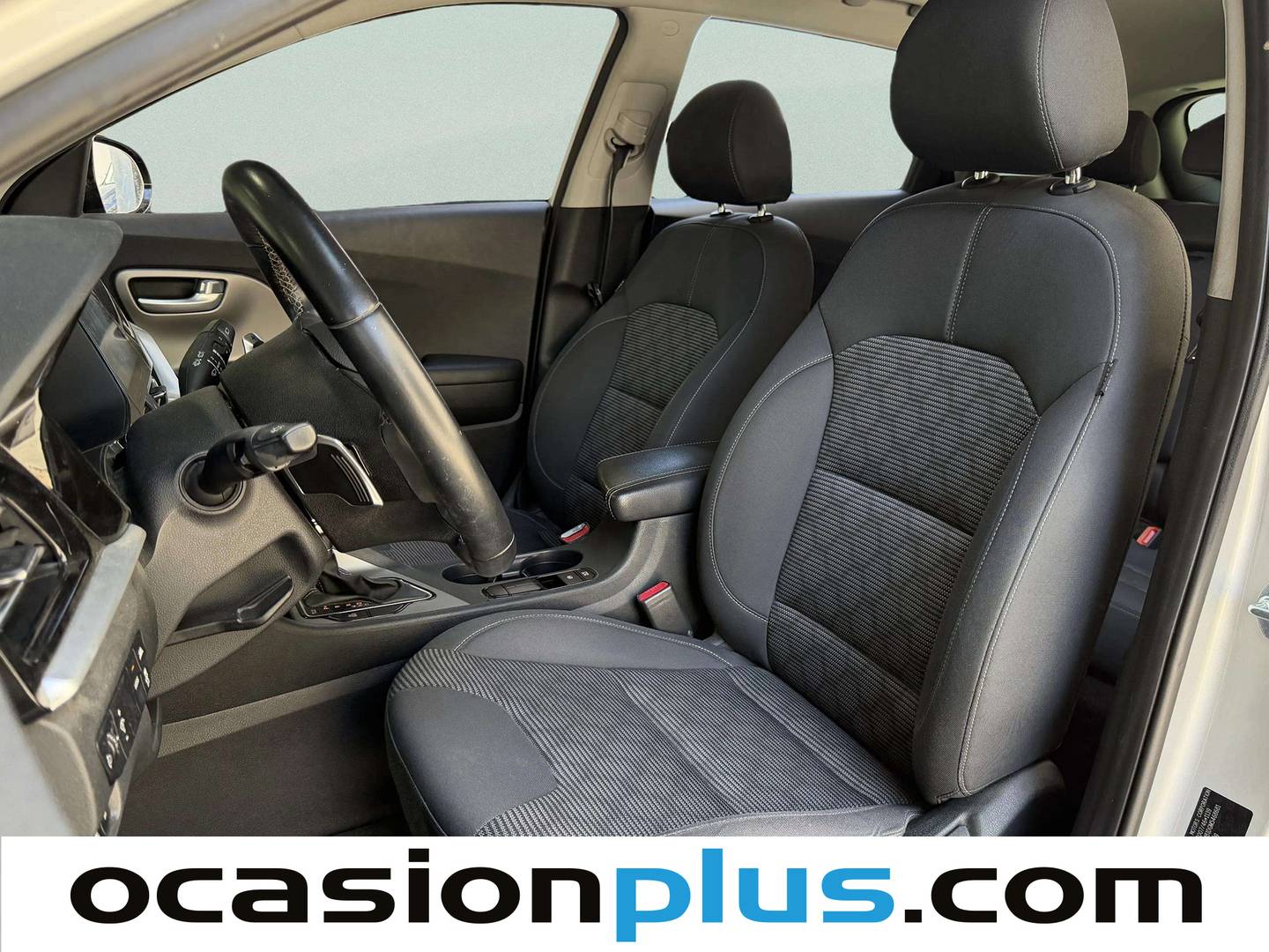 Foto asientos delanteros KIA Niro KIA Niro 1.6 GDi PHEV Híbrido Concept (141 CV)