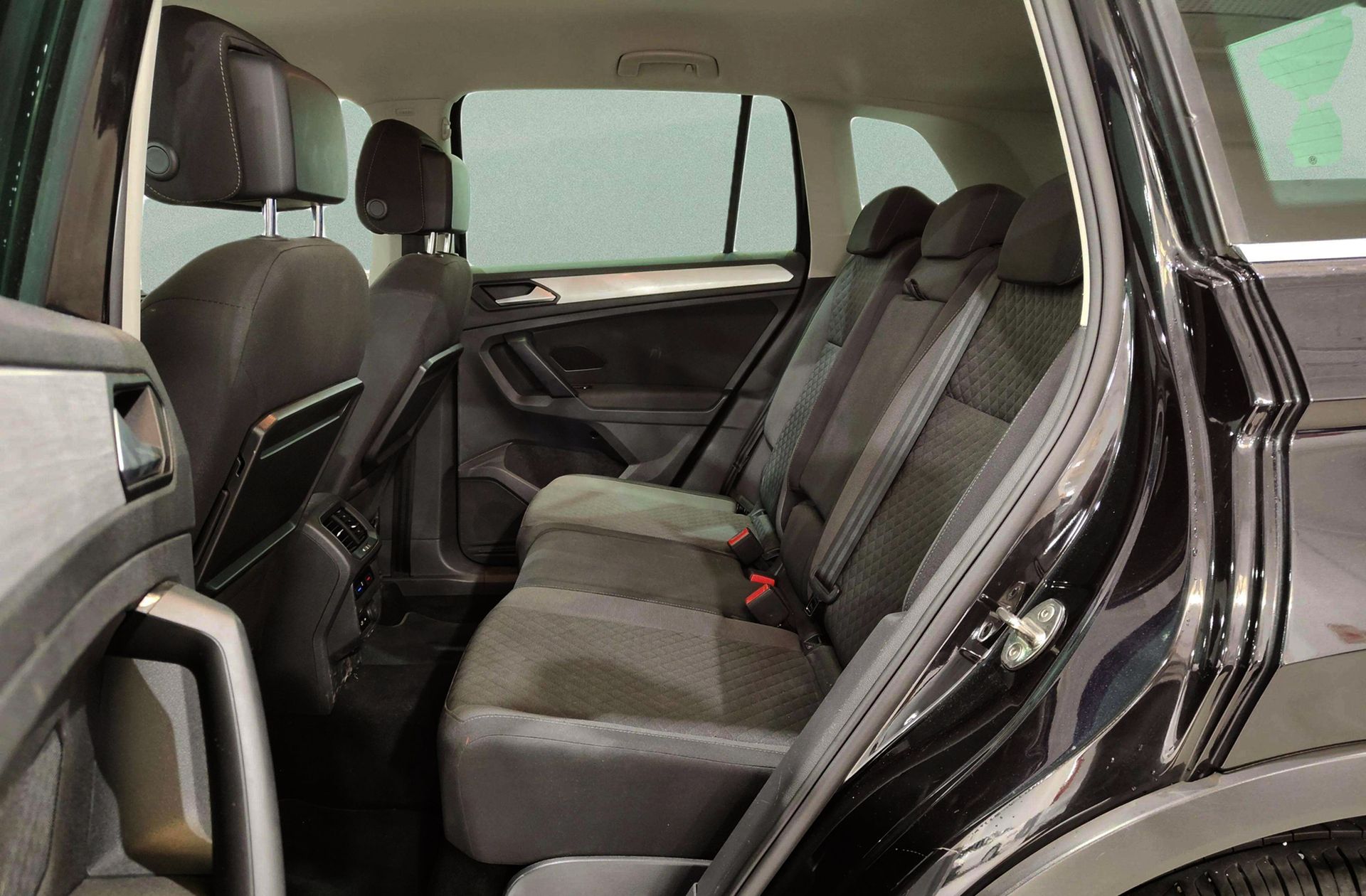 Volkswagen Tiguan Advance 1.5 TSI DSG Paquete R-Line - foto 14