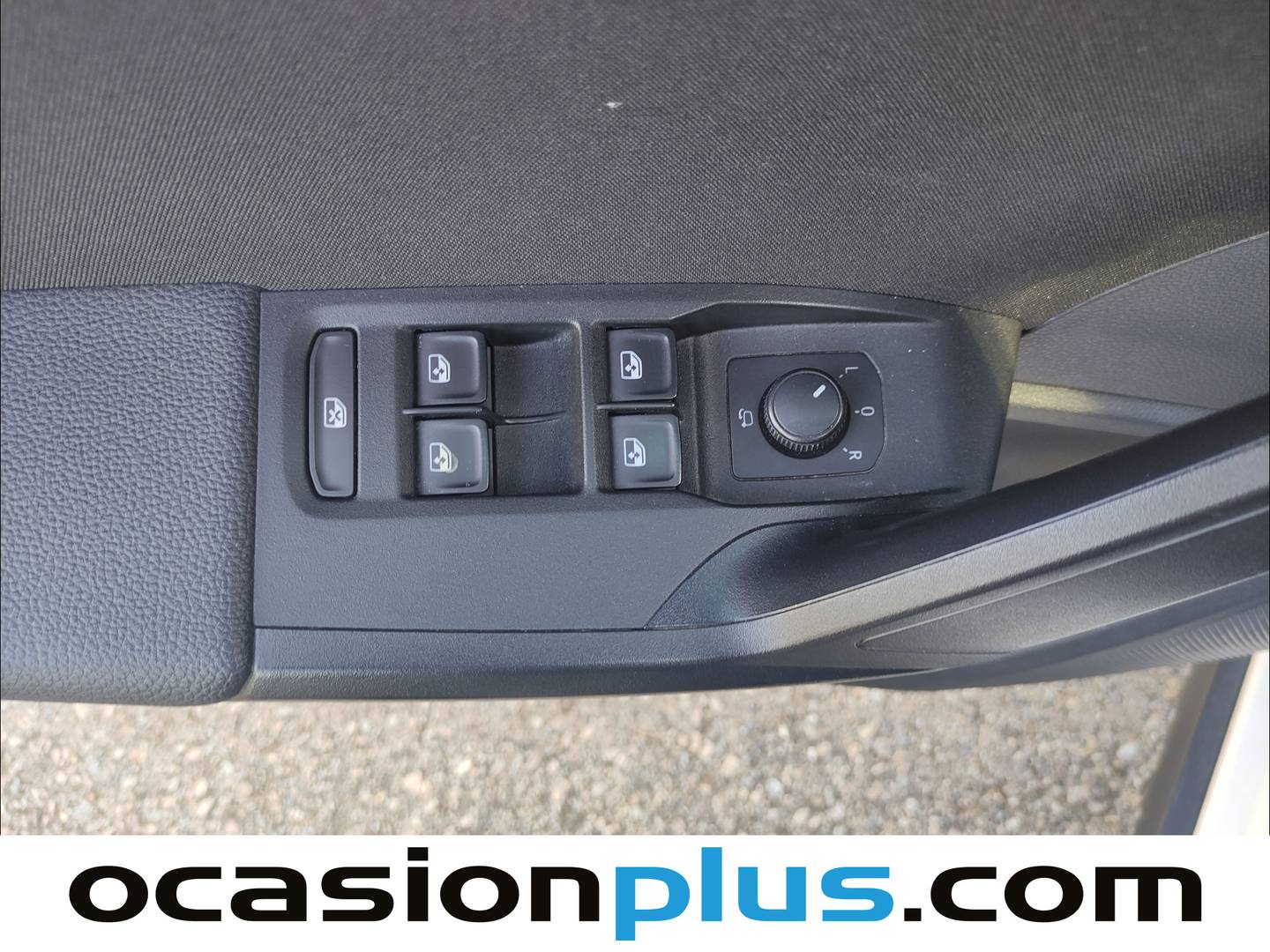 Foto Seat Arona SEAT Arona 1.5 TSI FR DSG (150 CV)