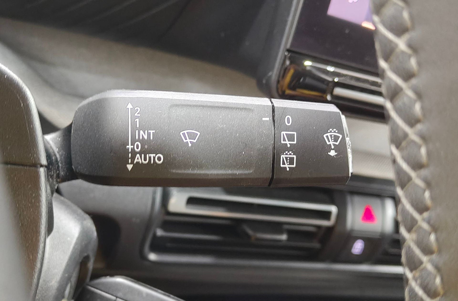 Citroën C3 Aircross Hybrid 145 Plus e-DCS6 - foto 27