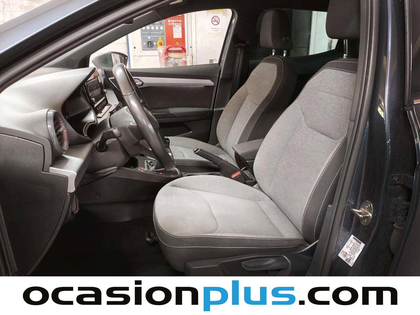 Foto asientos delanteros Seat Ibiza SEAT Ibiza 1.0 TSI S&S Special Edition Xcellence (115 CV)