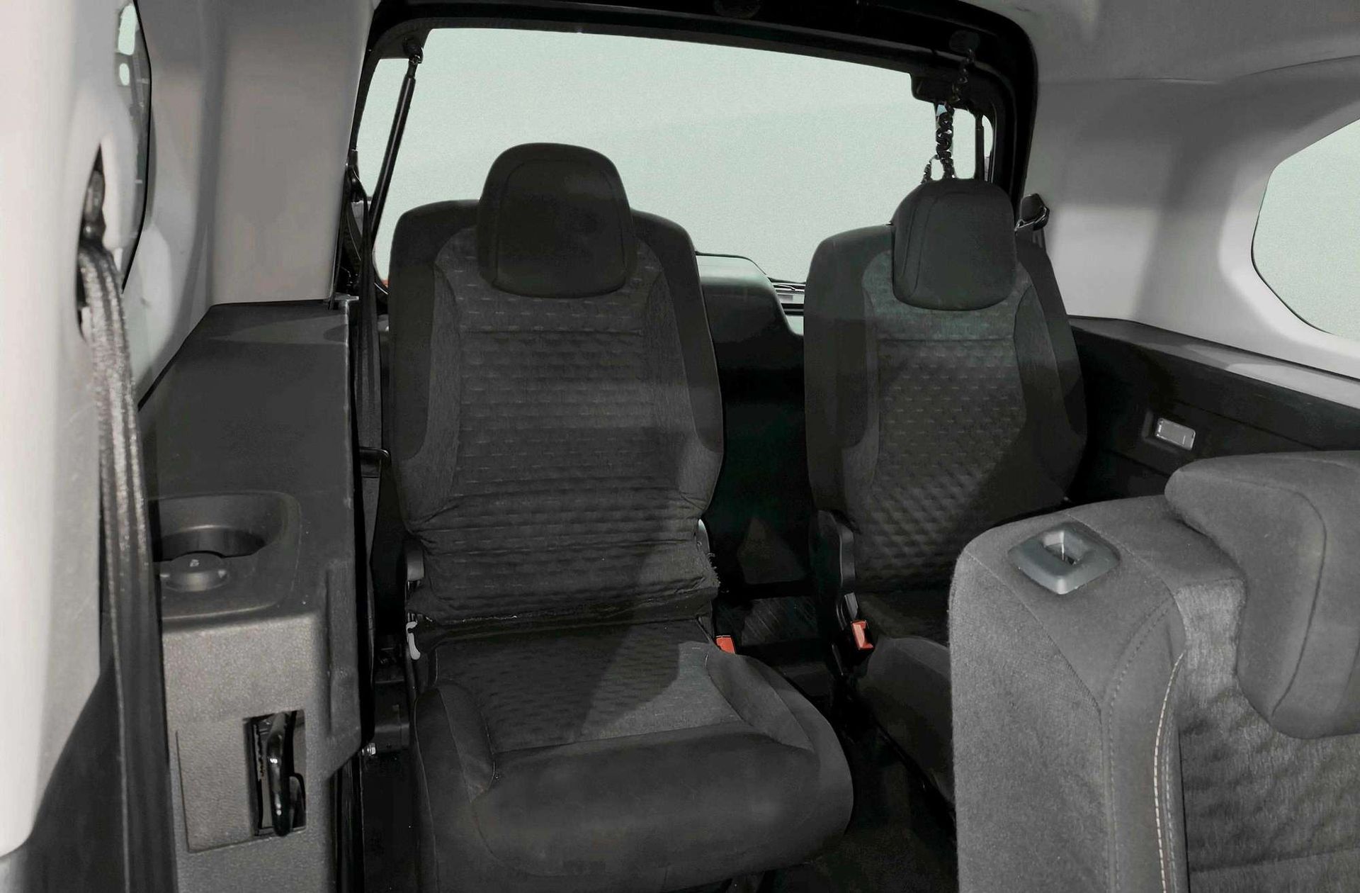 Peugeot Rifter BlueHDi 130 GT Long EAT8 7 plazas - foto 20