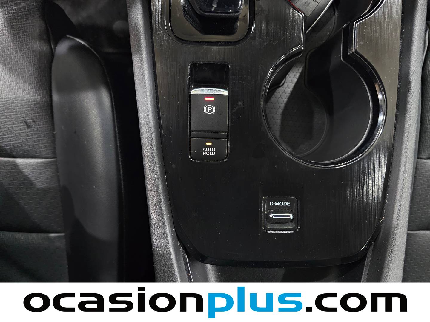 Foto Nissan X-TRAIL Nissan X-Trail 1.5 e-POWER N-Connecta A/T (204 CV)