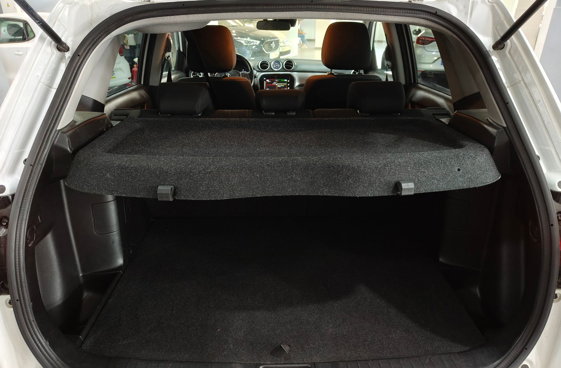 Suzuki Vitara 1.4 Turbo Mild Hybrid GLE - foto 16