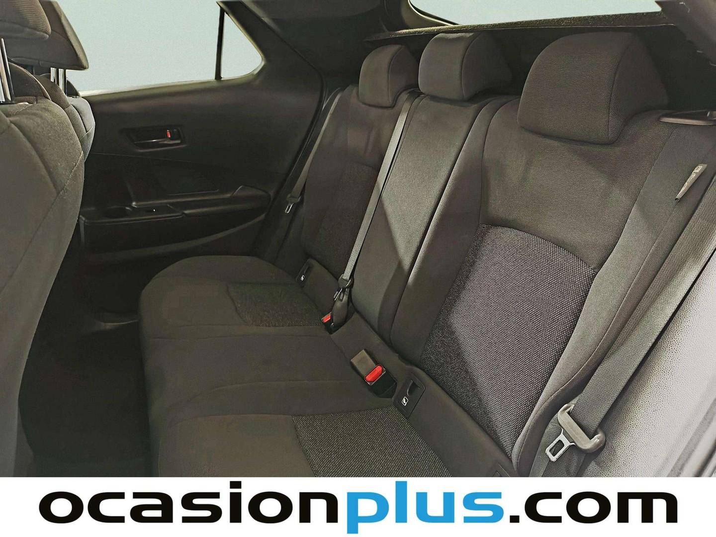 Foto asientos traseros Toyota C-HR Toyota C-HR 1.8 140H Active (140 CV)