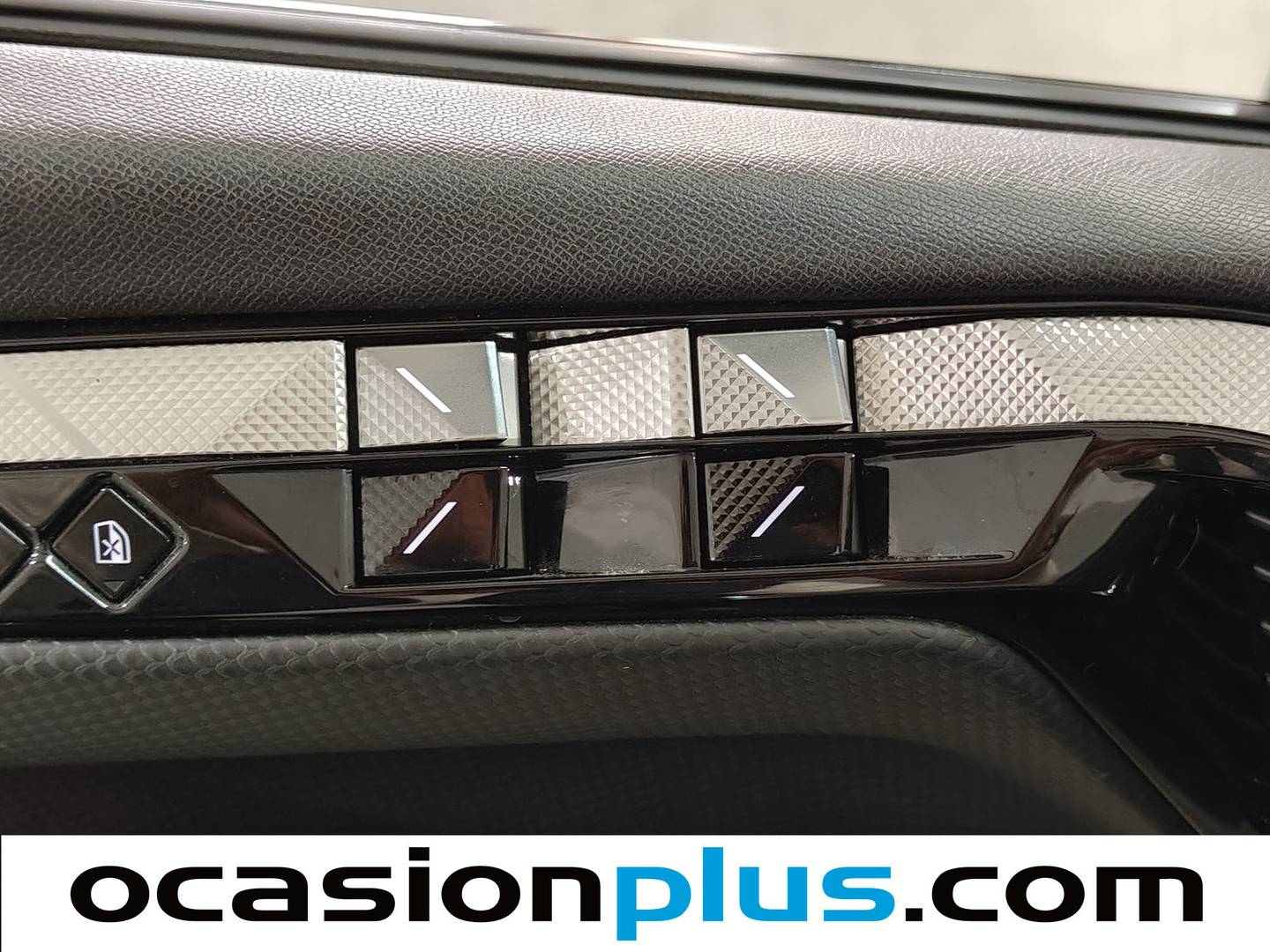 Foto DS DS 4 DS DS4 PureTech 130 Bastille Auto (130 CV)