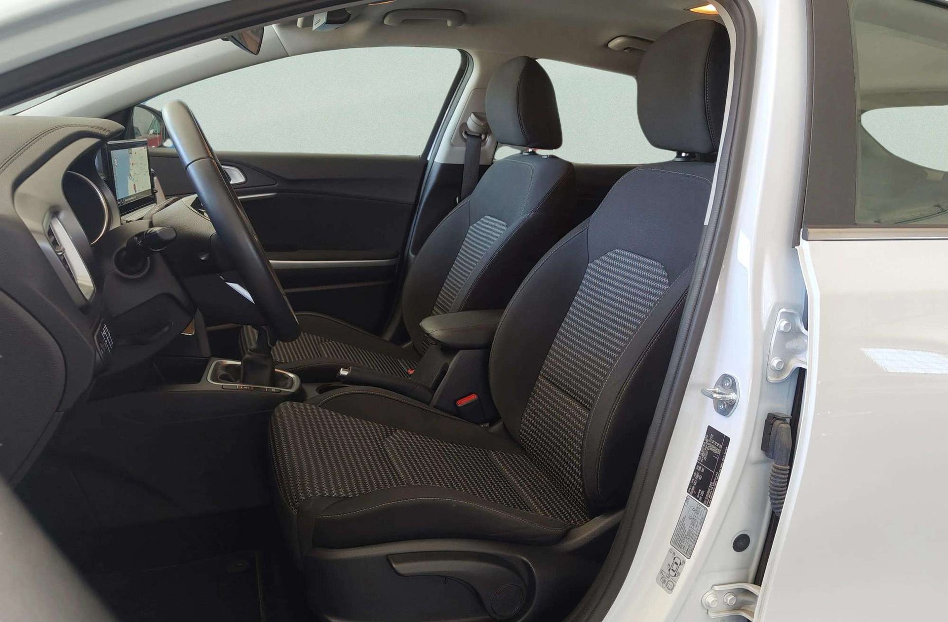 Kia XCeed 1.0 T-GDi Drive - foto 12