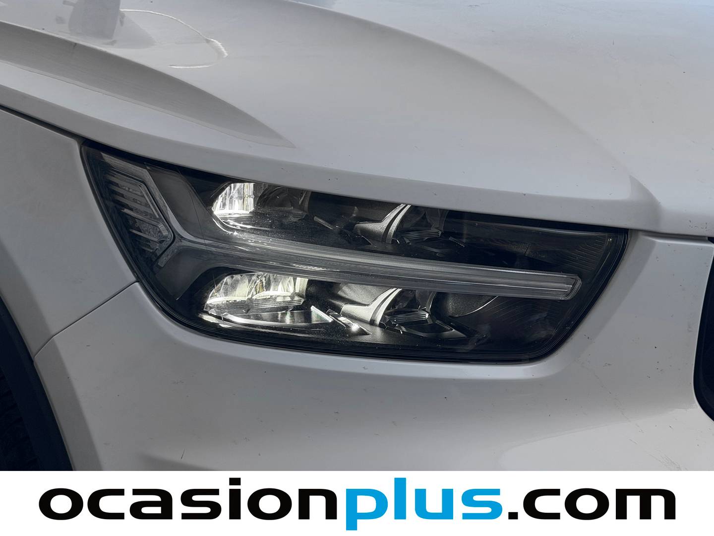 Acabados Volvo XC40 Volvo XC40 T3 R-Design Auto (163 CV)