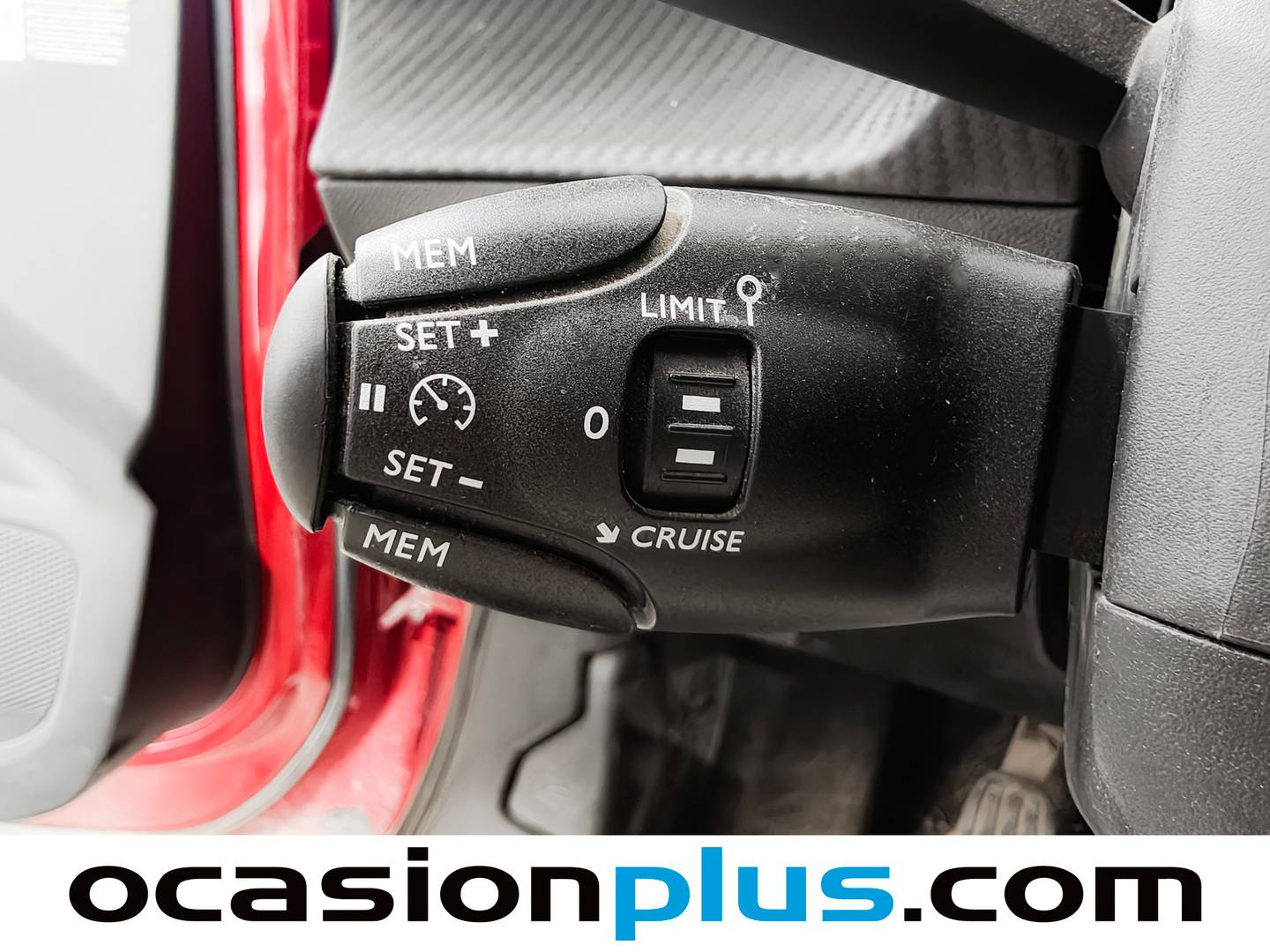 Extras del Peugeot 2008 Peugeot 2008 PureTech 100 S&S Allure (100 CV)