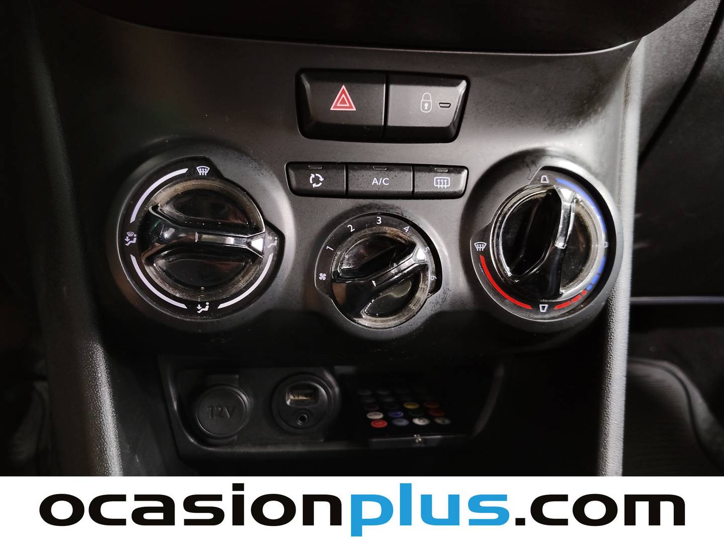 Extras y acabados del Peugeot 208 Peugeot 208 BlueHDi 100 Style (100 CV)