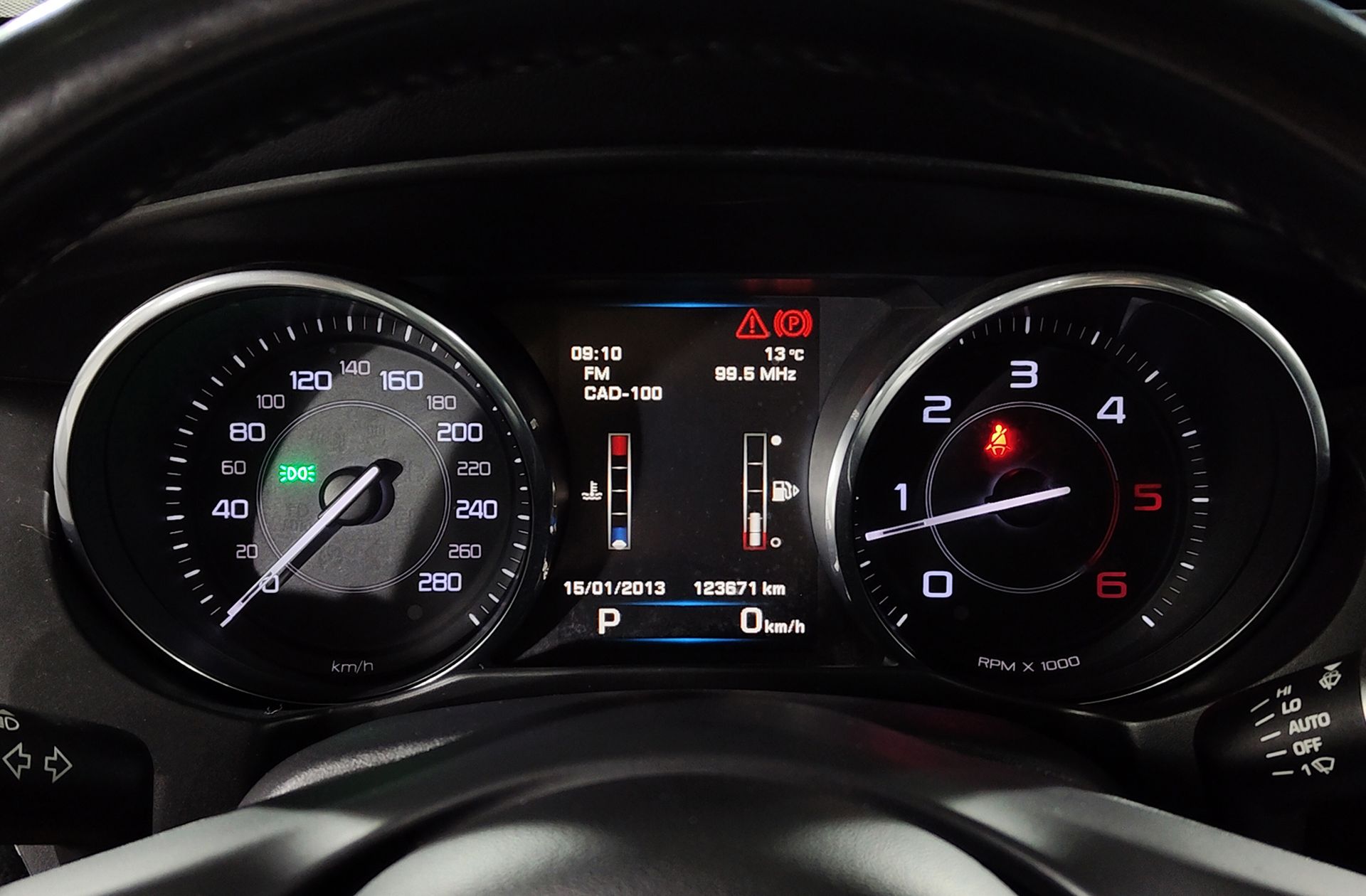 Jaguar XE 2.0 Diesel Pure RWD - foto 10