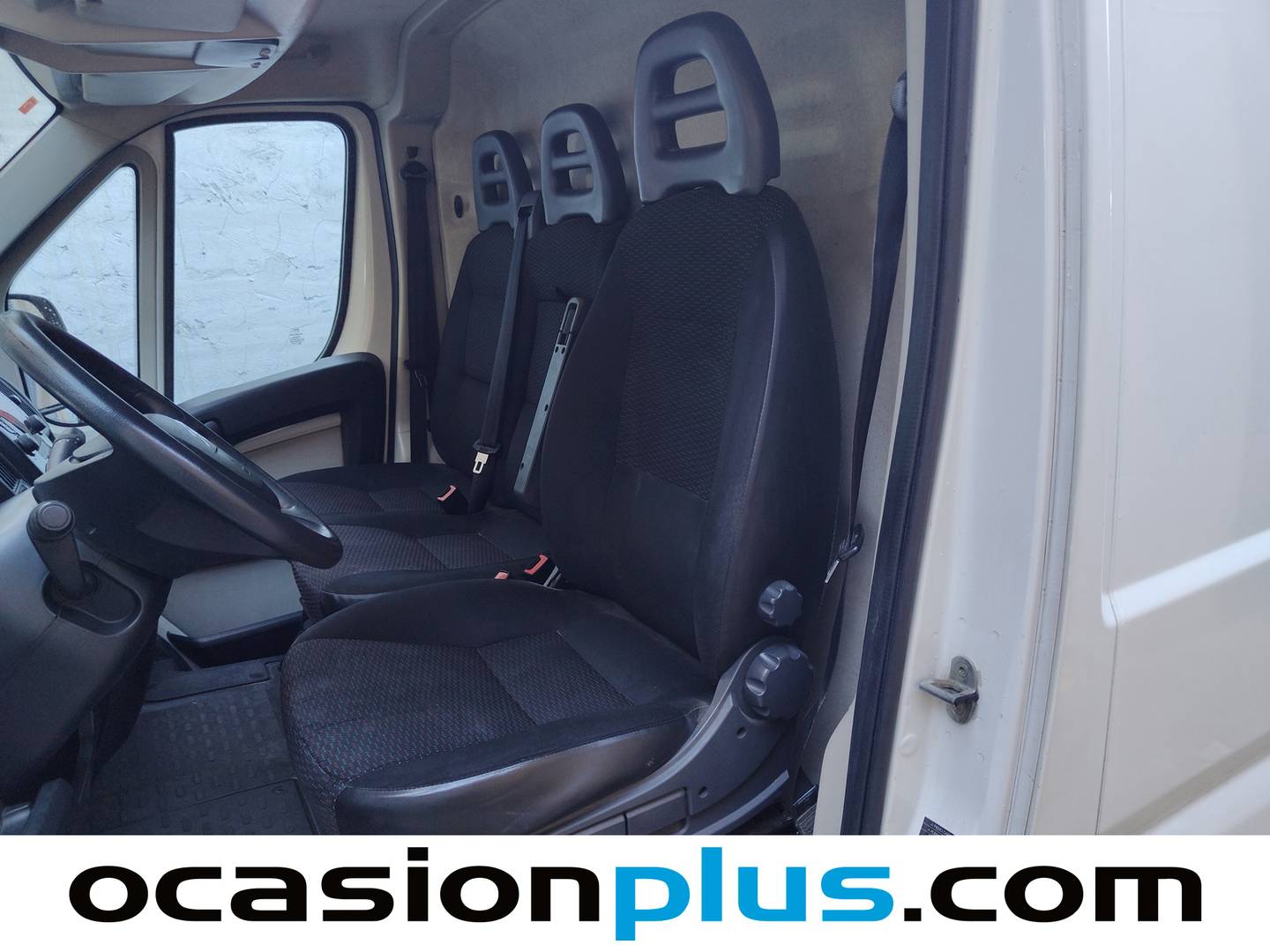 Foto asientos delanteros Citroën Jumper Citroën Jumper Furgon BlueHDi 110 30 L1H1 (110 CV)