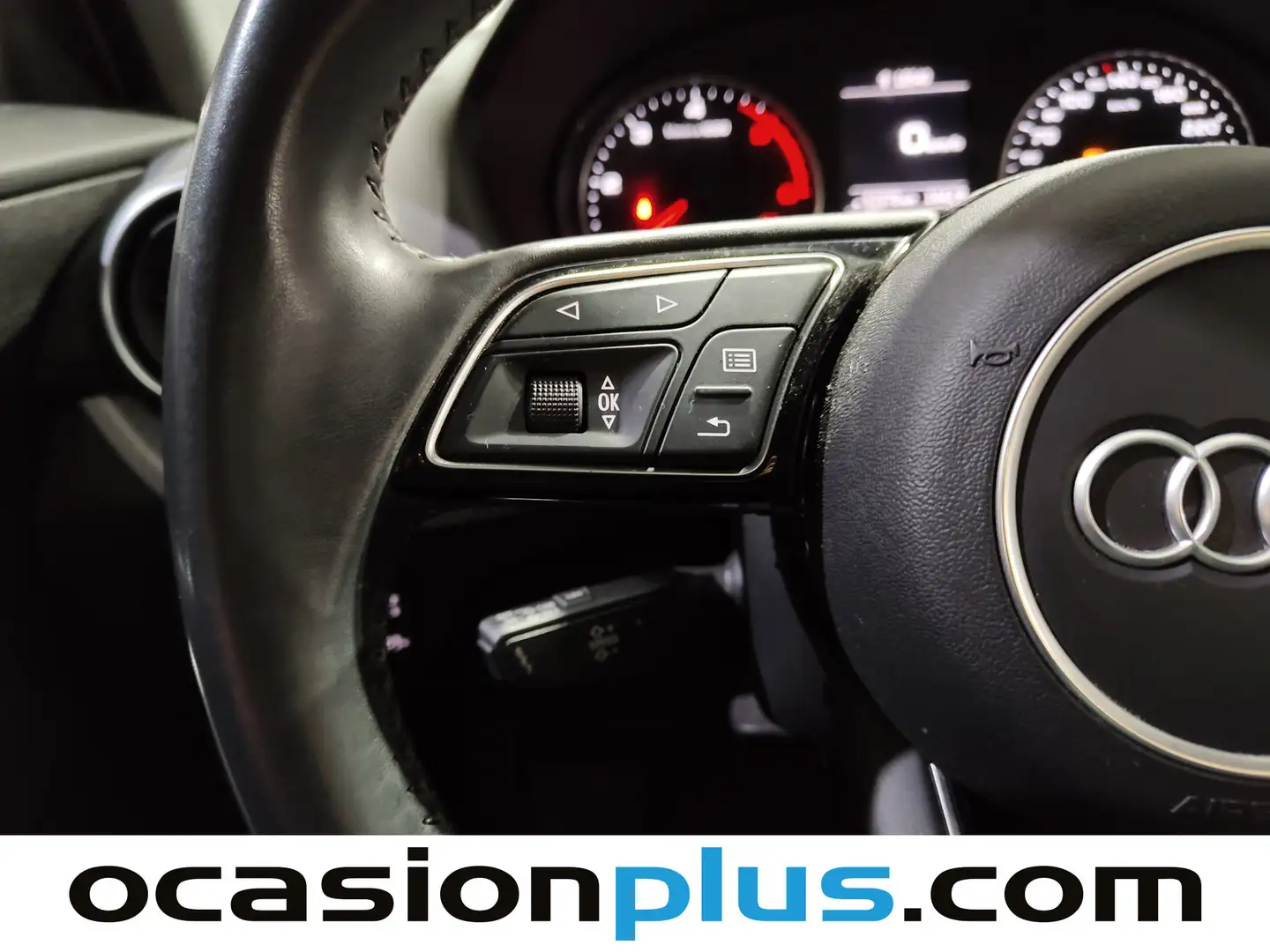 Foto Audi Q2 Audi Q2 Advanced 30 TDI (116 CV) S tronic