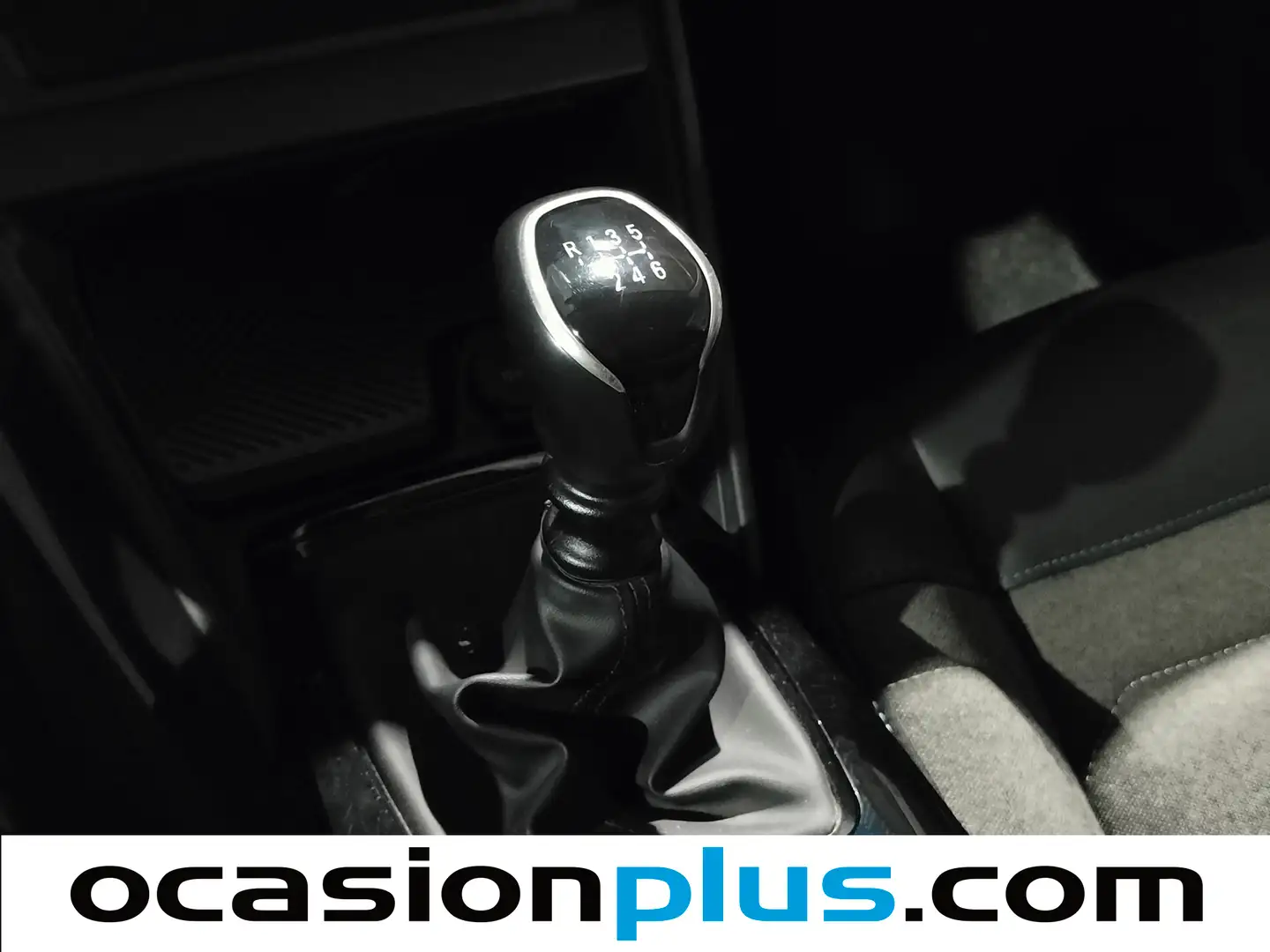 Foto Citroën C4 Citroen C4 PureTech 130 S&S 6v Feel Pack (130 CV)