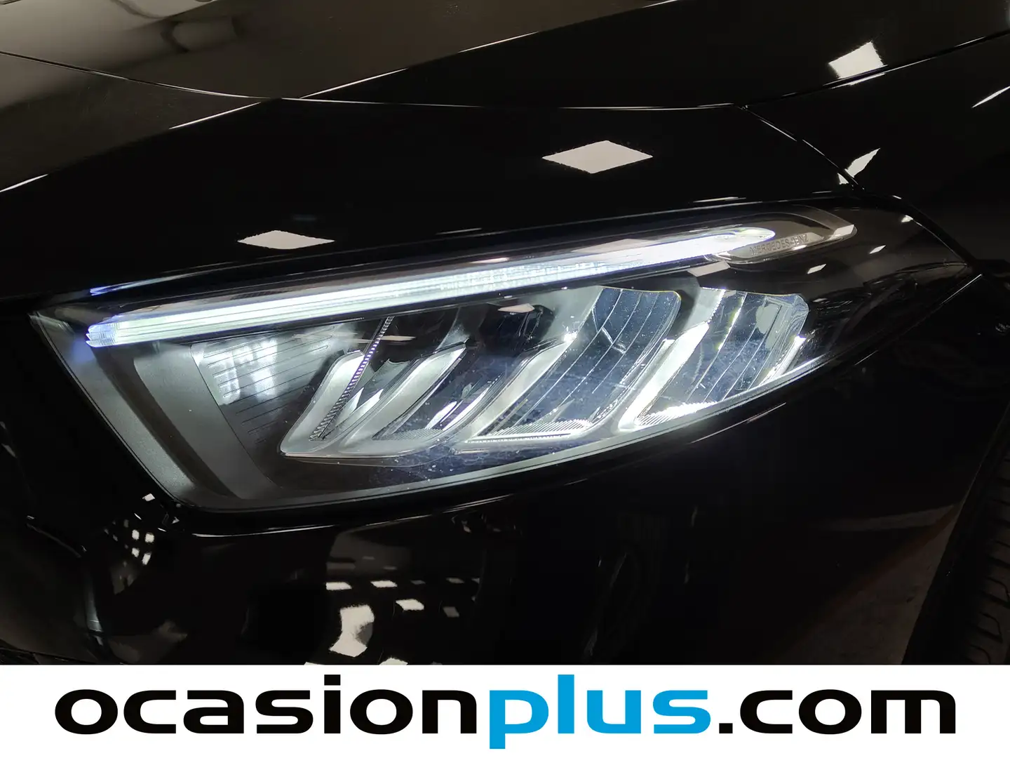 Foto Mercedes Clase A Mercedes-Benz Clase A 180 Pack AMG (136 CV)