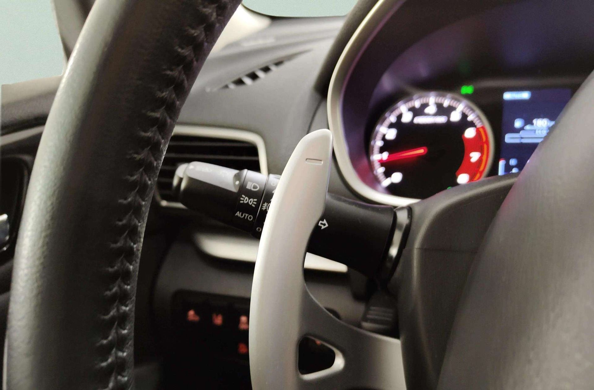 Mitsubishi Eclipse Cross 150T Kaiteki 4WD CVT - foto 29