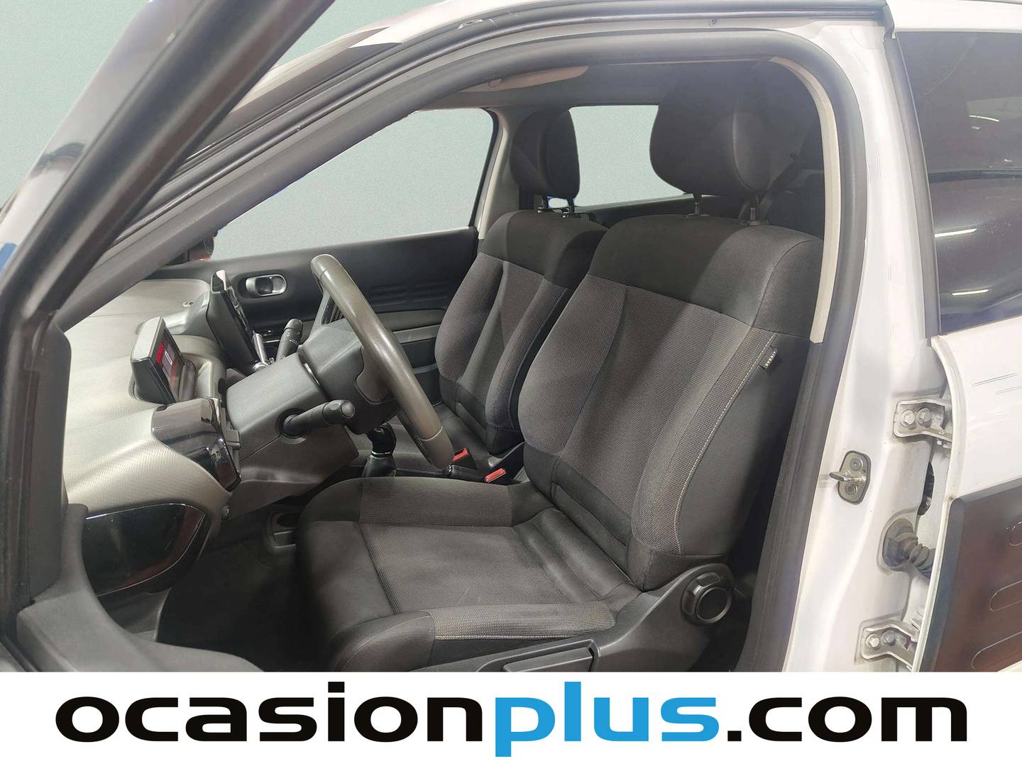 Foto asientos delanteros Citroën C4 Cactus Citroën C4 Cactus PureTech 110 S&S Shine (110 CV)
