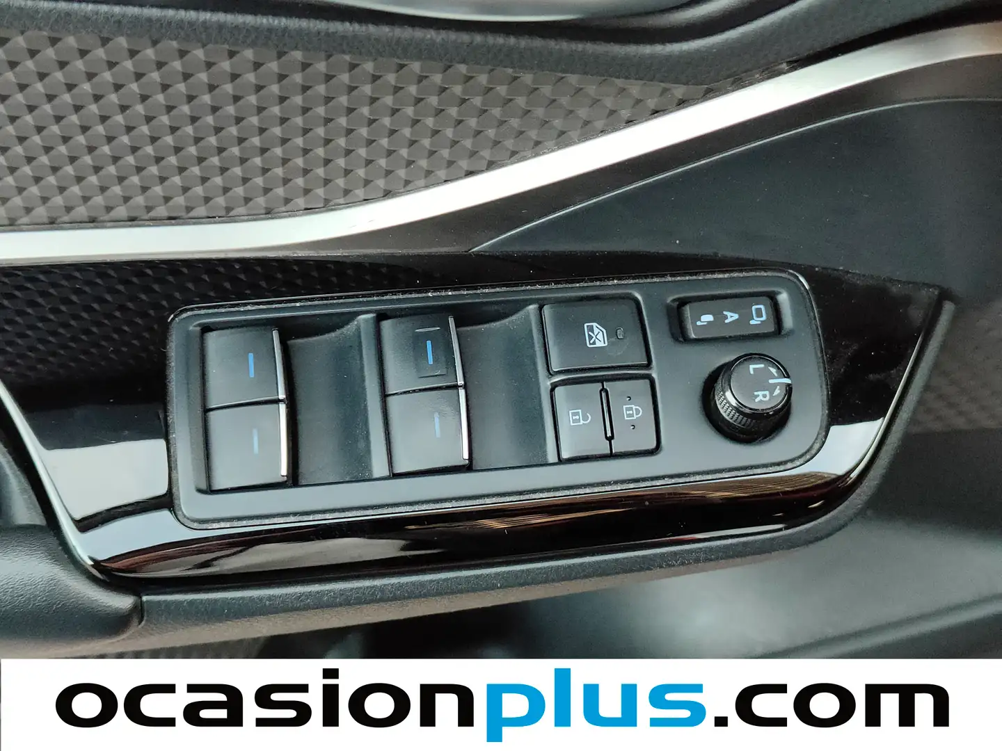 Foto Toyota C-HR Toyota C-HR 180H Kaji Edition (184 CV)