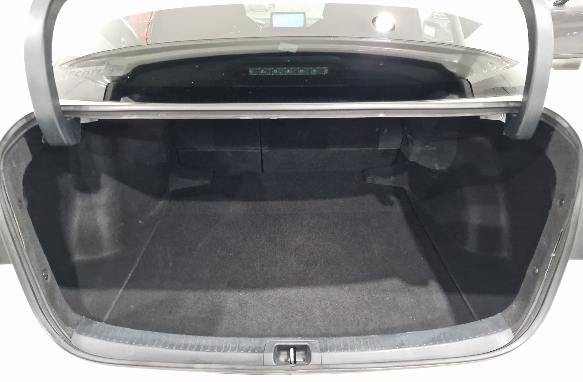Toyota Corolla 140H Style - foto 18