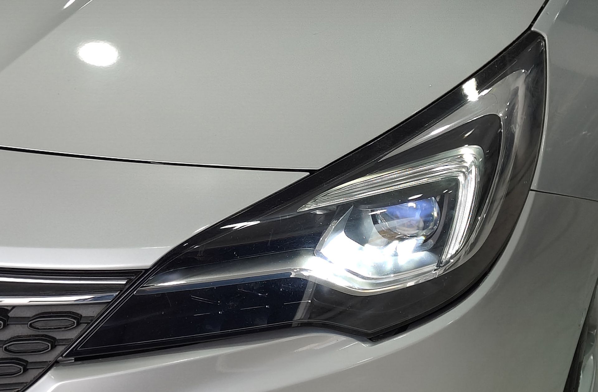 Opel Astra Sports Tourer 1.2 Turbo SHR Elegance - foto 14
