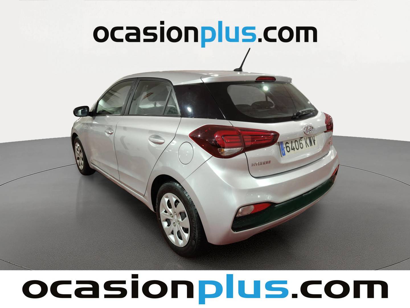 Foto trasera Hyundai i20 Hyundai i20 1.2 MPI Essence LE (75 CV) izquierda