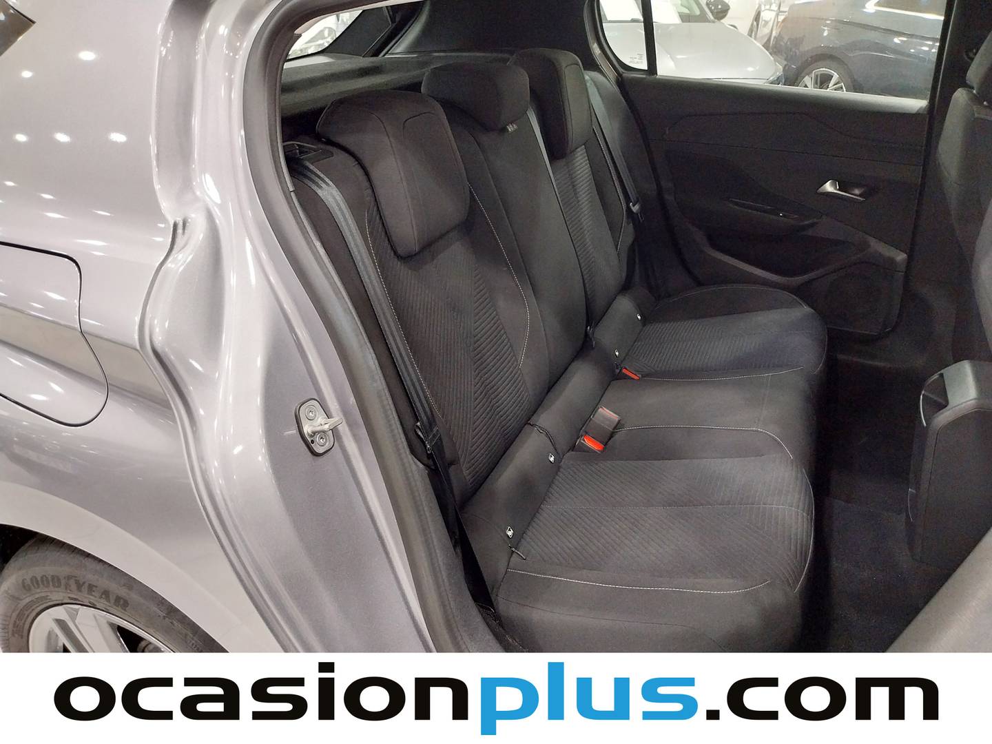 Foto Peugeot 308 Peugeot 308 PureTech 130 S&S Active Pack EAT8  (130 CV)