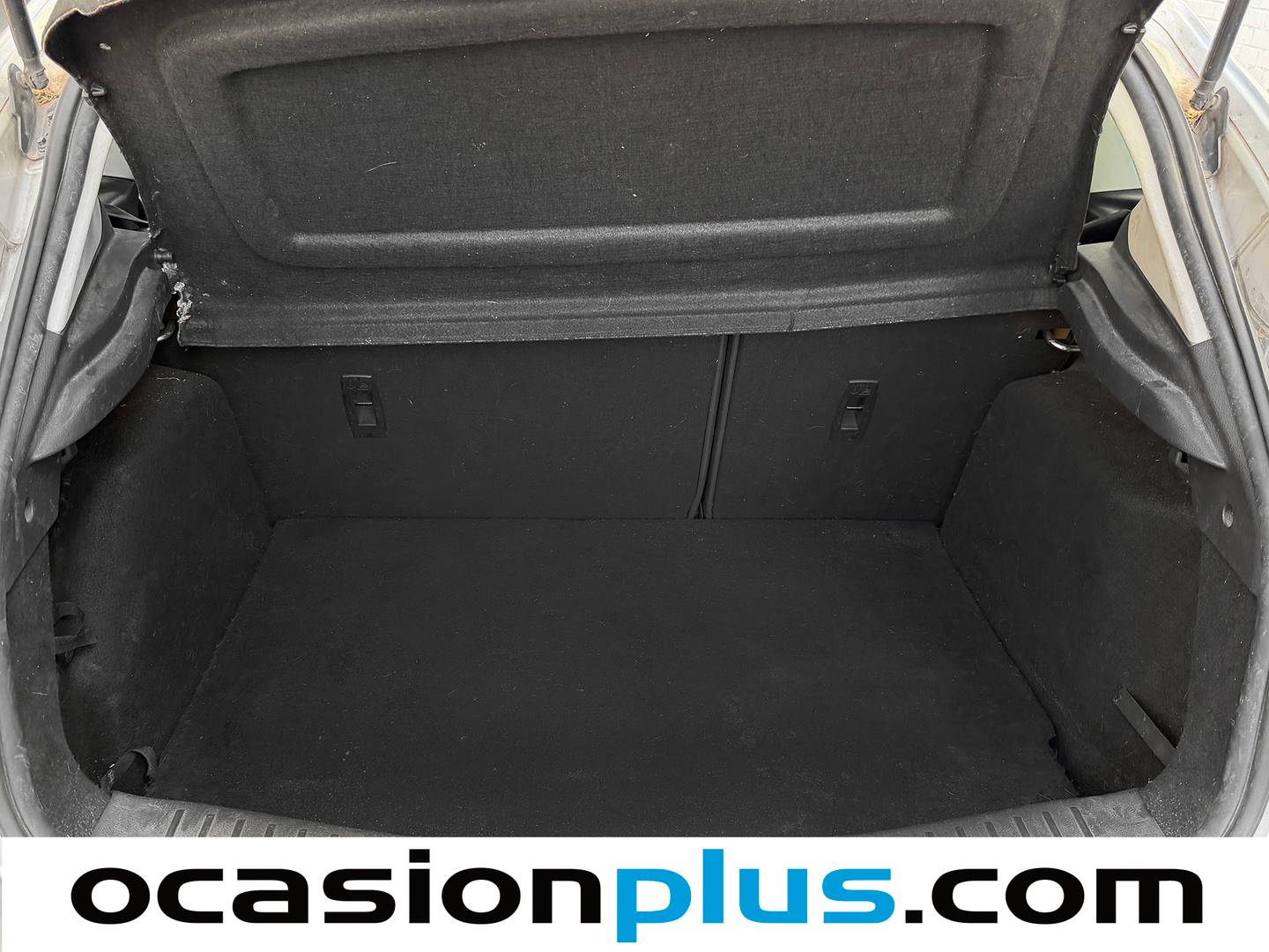 Foto asientos delanteros Ford Focus Ford Focus 1.6 TDCI Trend+ (115 CV)