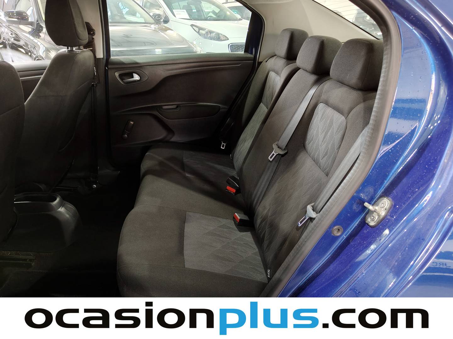 Foto asientos traseros Citroën C-Elysée Citroën C-Elysee PureTech 82 Feel (82 CV)