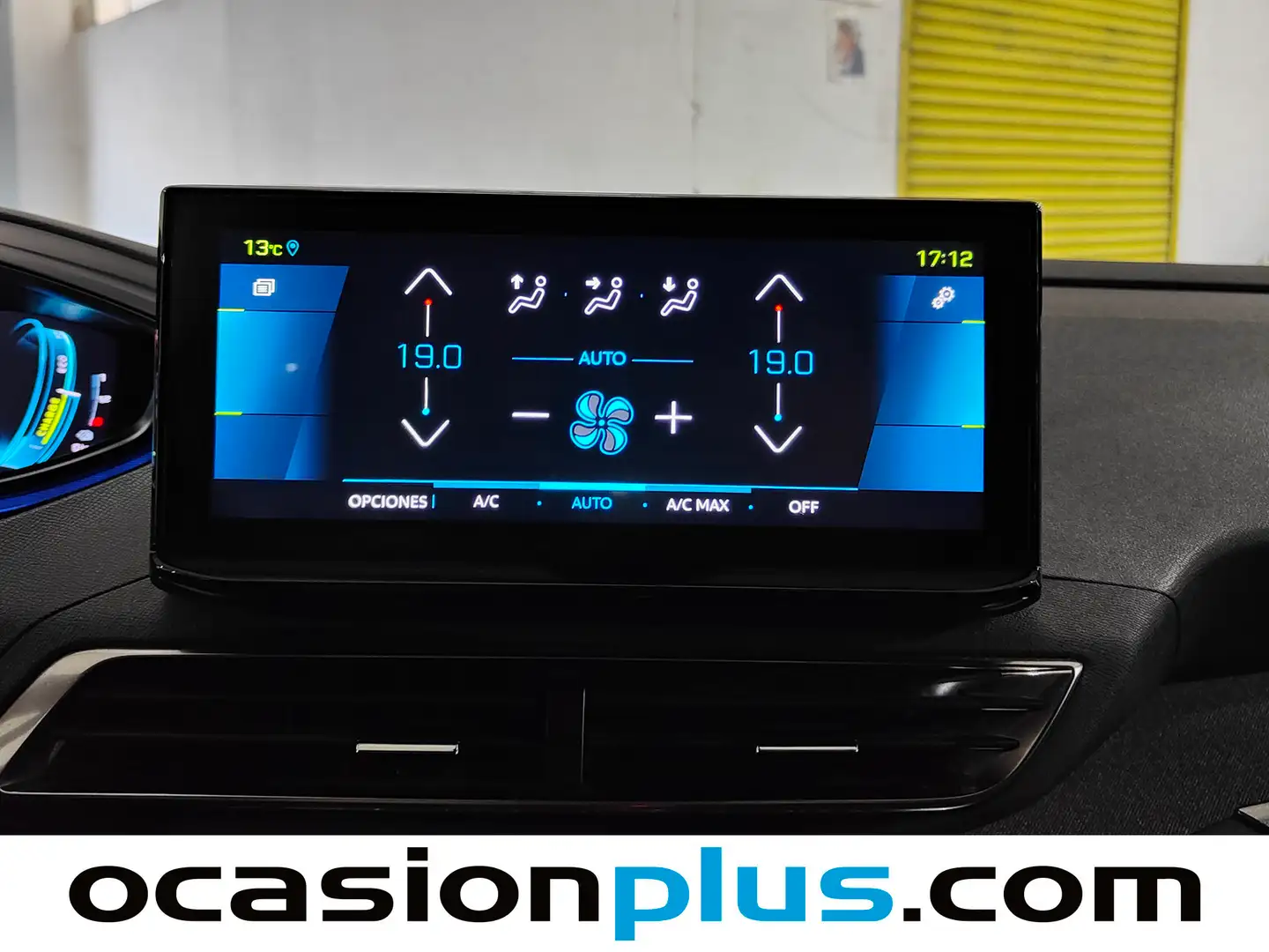 Foto Peugeot 3008 Hybrid Peugeot 3008 3008 Hybrid 300 Allure Pack e-EAT8 (300 CV)