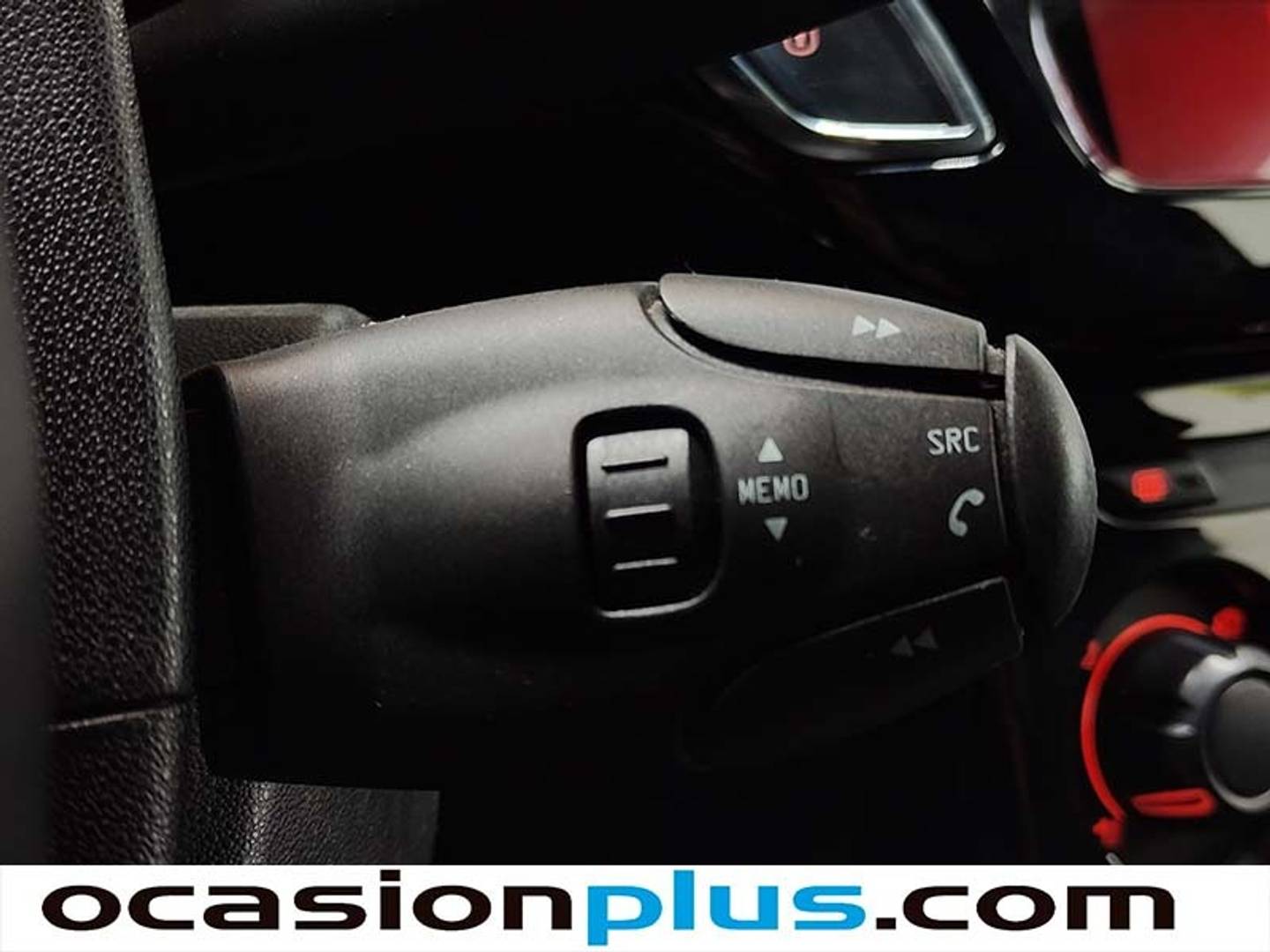 Foto DS DS 3 DS DS3 PureTech 82 Desire (82 CV)