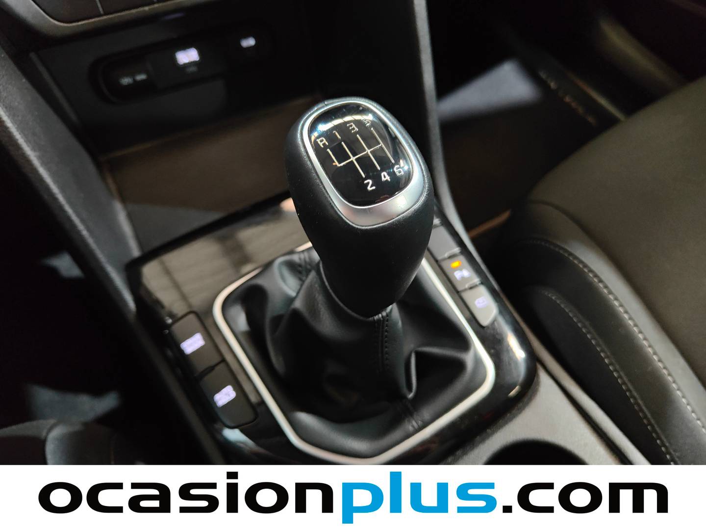 Foto KIA Sportage Kia Sportage 1.6 CRDi MHEV Business 4x2 (136 CV)