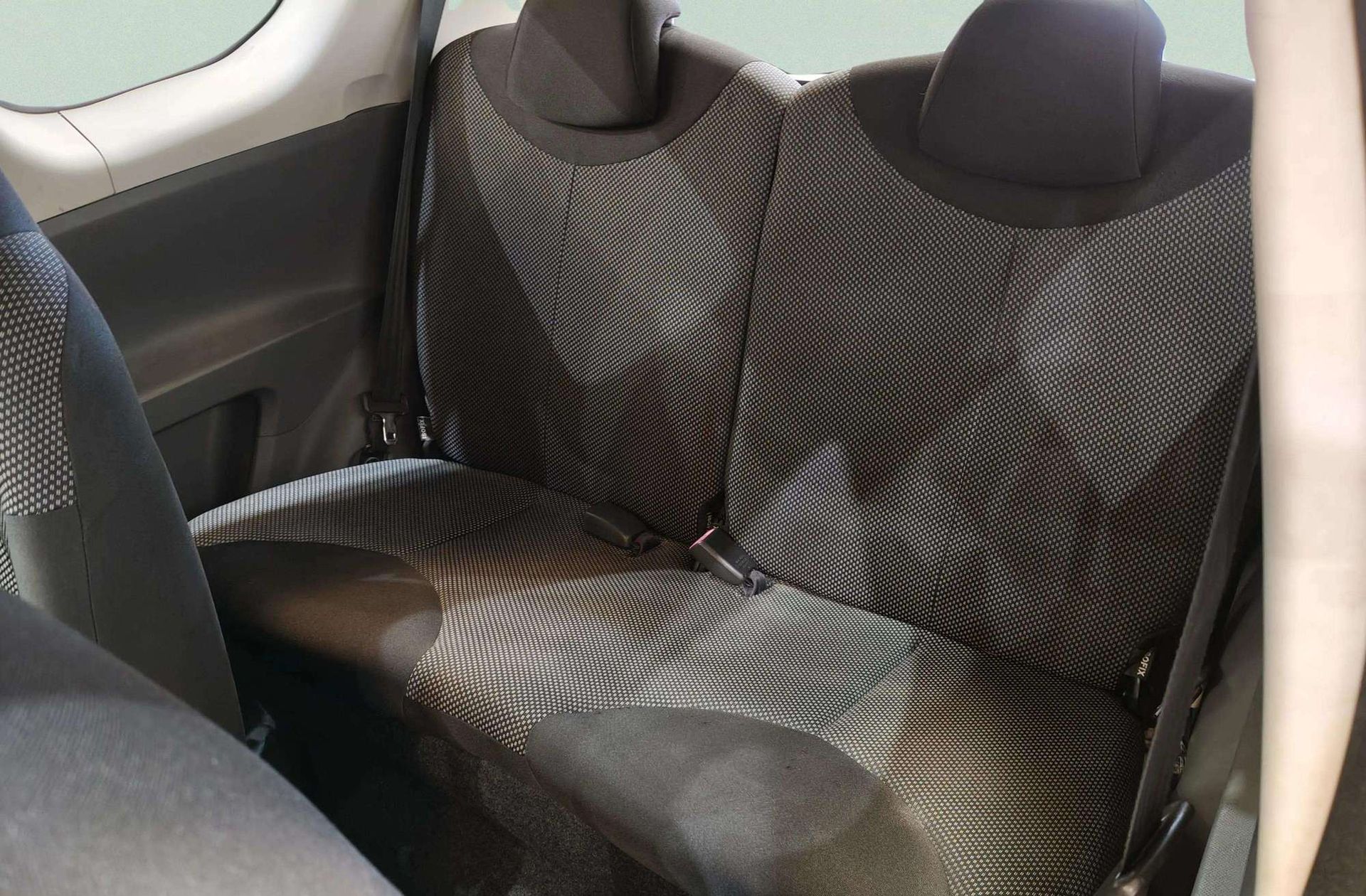 Toyota Aygo 1.0 VVT-i Connect - foto 10