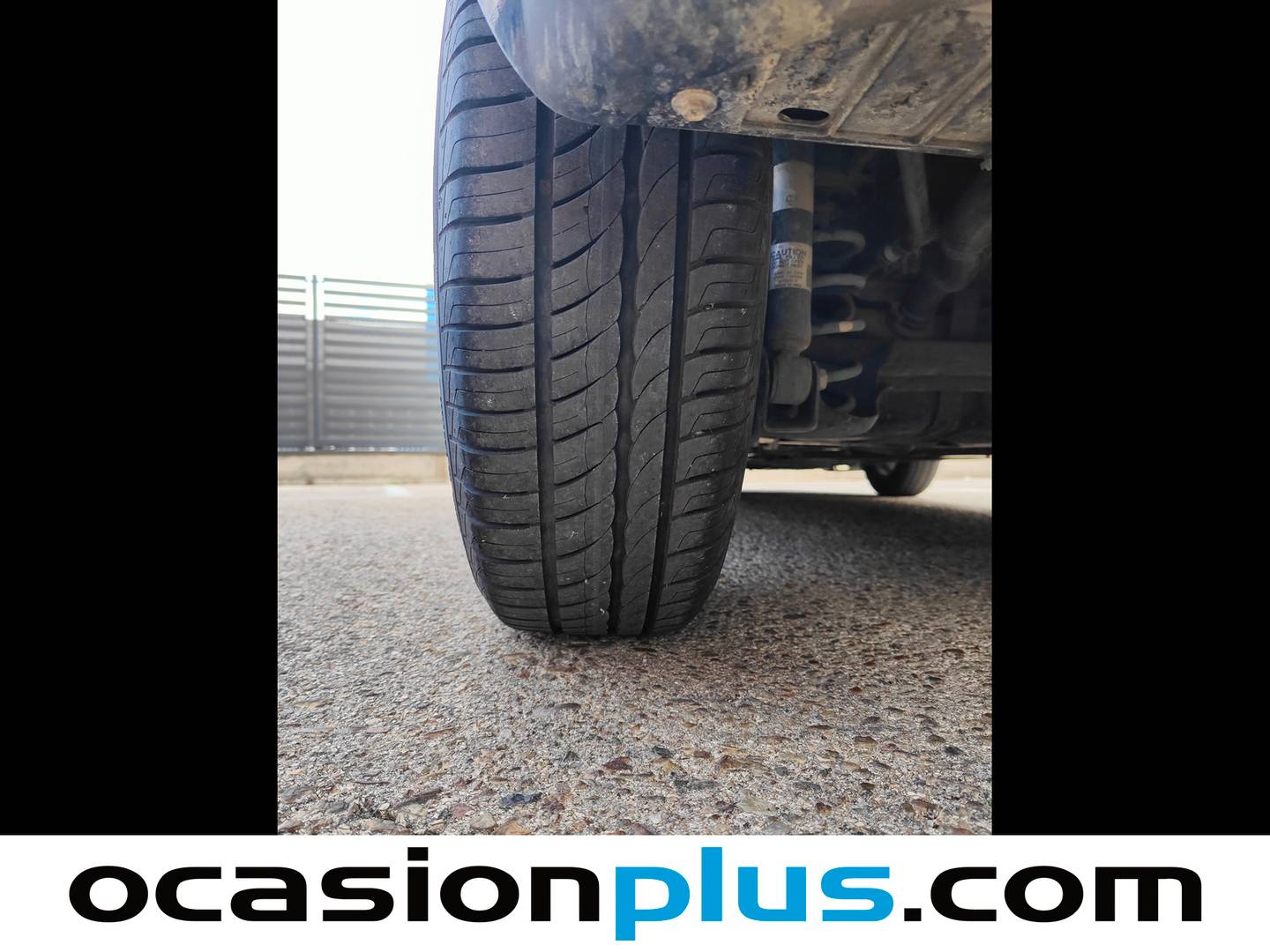 Foto Mazda Mazda2 Mazda Mazda 2 1.5 GE Style+ Confort Red (90 CV)