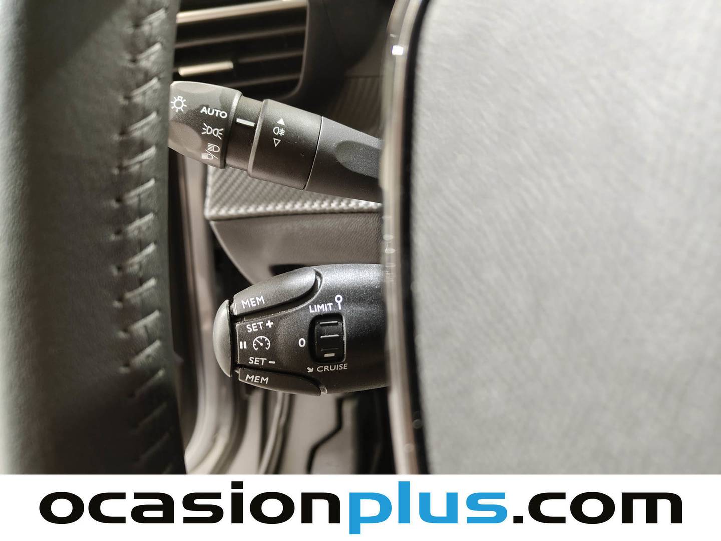 Peugeot 2008 Peugeot 2008 Allure Hybrid eDCS6 (145 CV) 2026