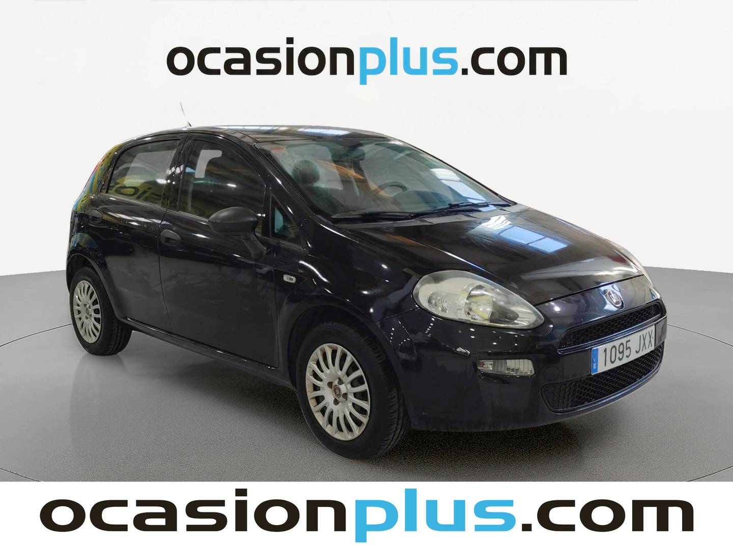 Foto delantera Fiat Punto Fiat Punto 1.2 8v S&S Gasolina Pop  (69 CV) derecha