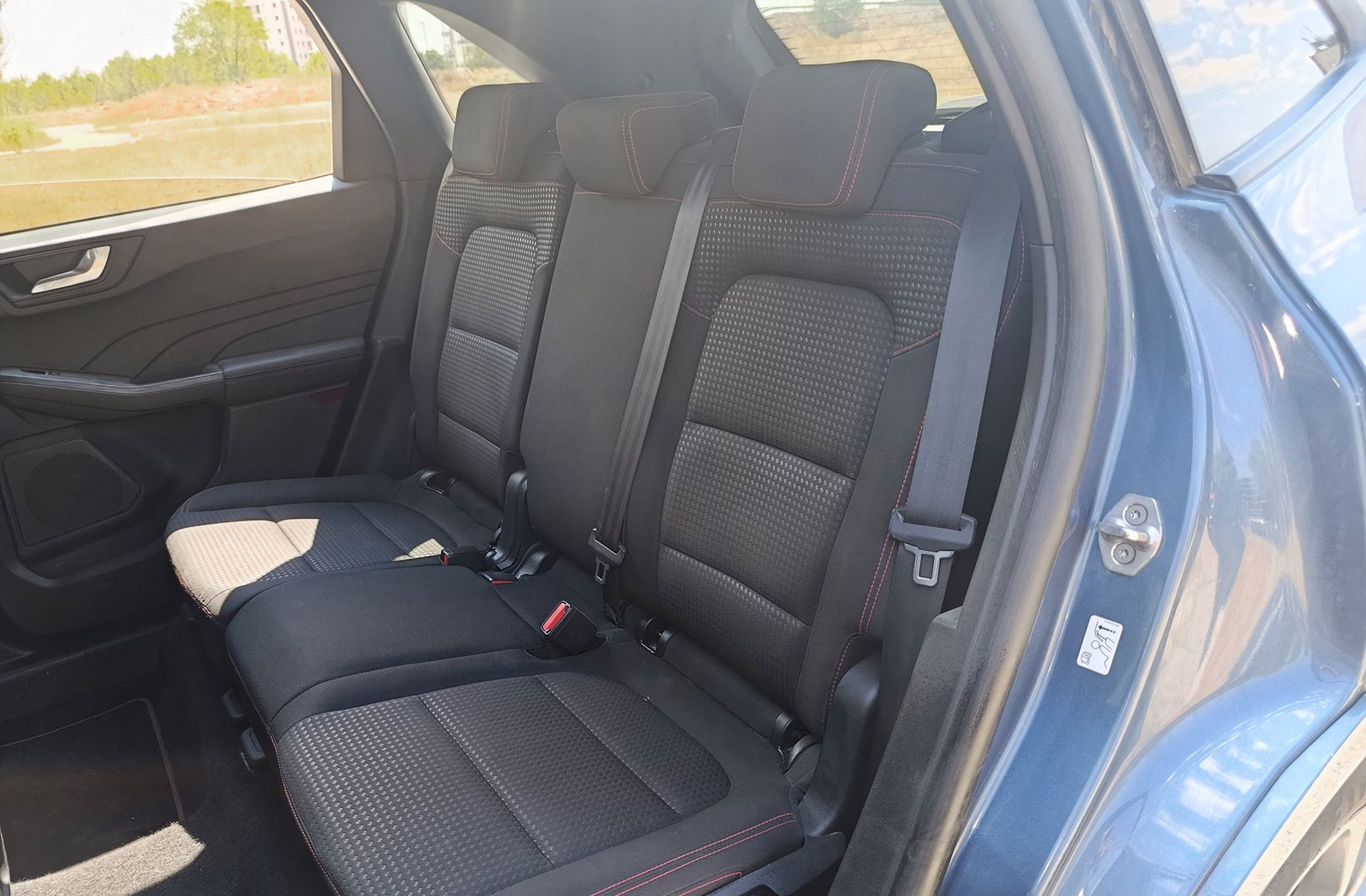 Ford Kuga 1.5 EcoBlue ST-Line - foto 12