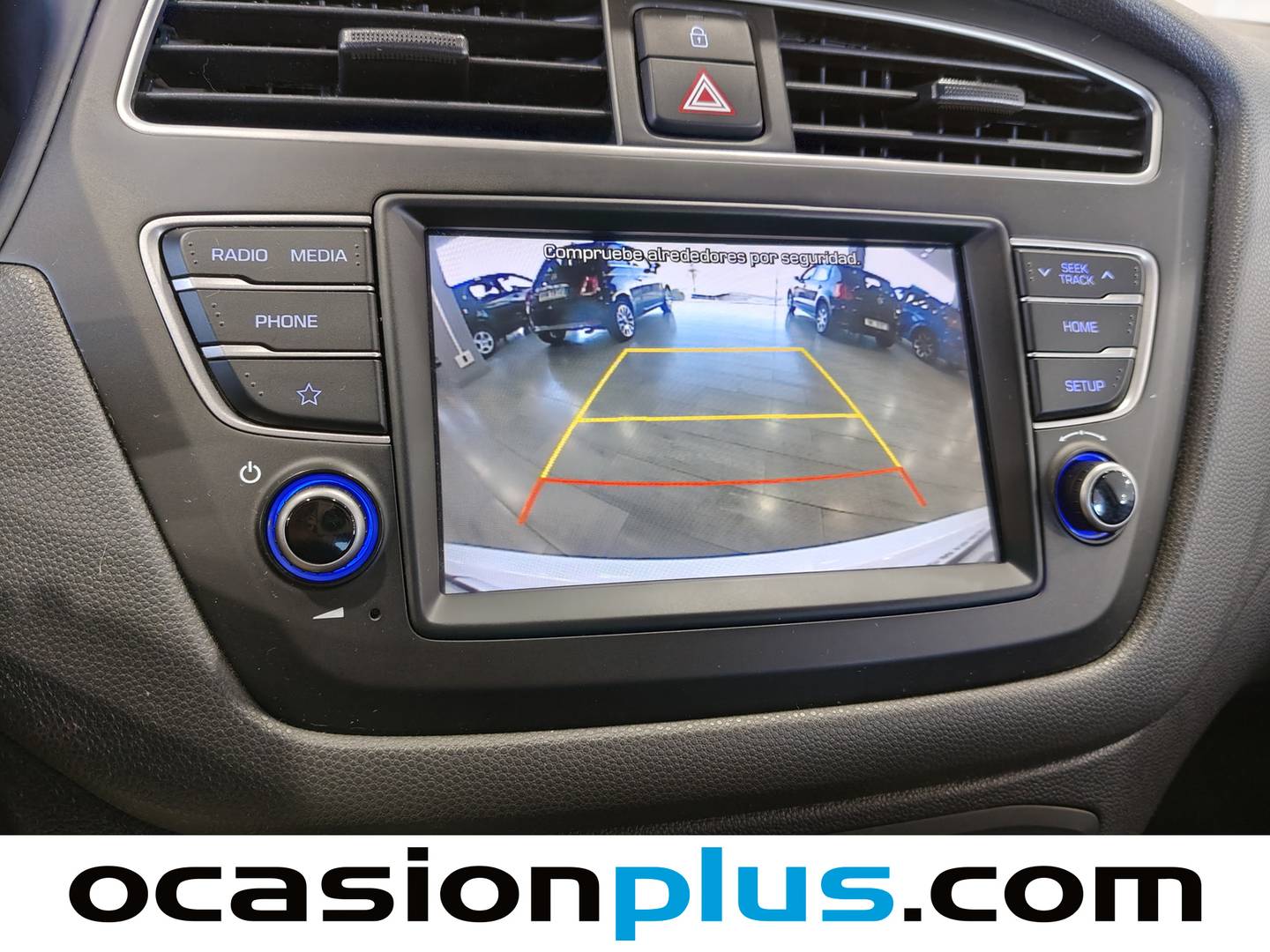 Equipamiento del Hyundai i20 Hyundai i20 1.2 MPI Klass (84 CV)