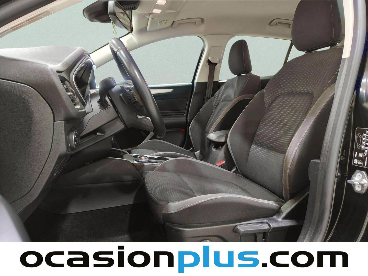 Foto asientos delanteros Ford Focus Ford Focus SportBreak 1.5 Ecoblue Trend+ Auto (120 CV)
