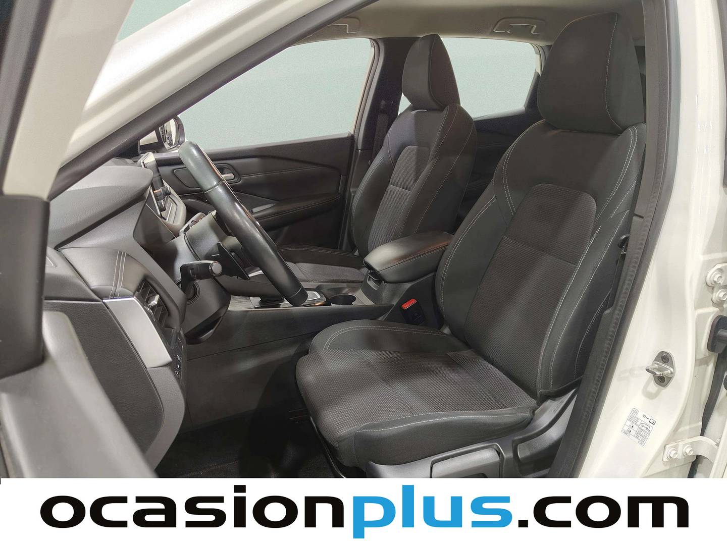 Foto asientos delanteros Nissan QASHQAI Nissan Qashqai DIG-T 158 mHEV Acenta Xtronic (158 CV)