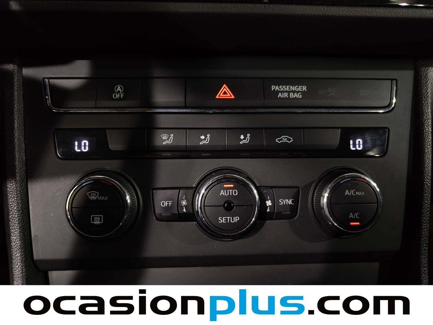 Extras y acabados del Seat León Seat León 1.6 TDI S&S Style (105 CV)