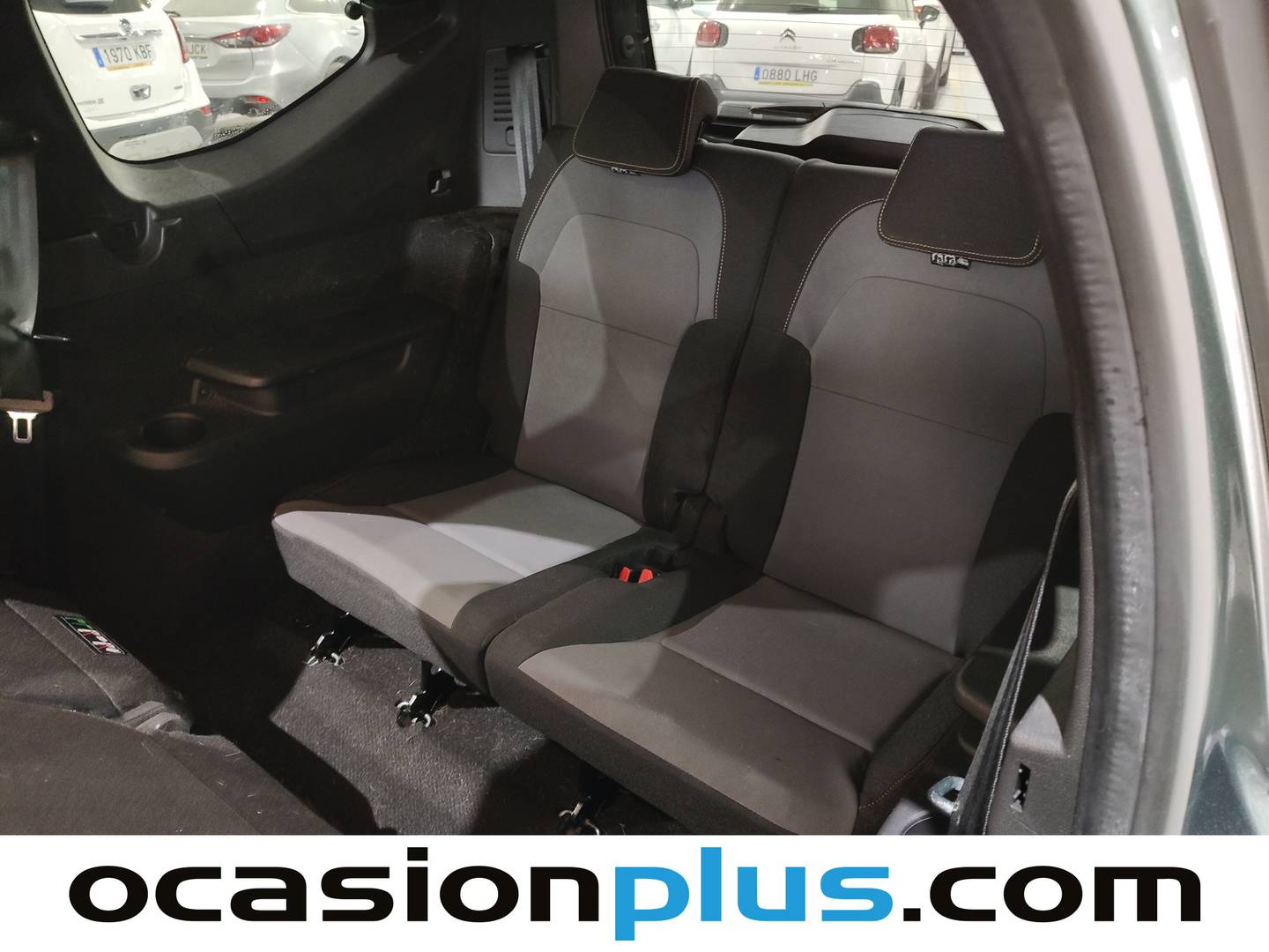 Extras y acabados del Dacia Jogger Dacia Jogger Extreme Hybrid (140 CV) 7 Plazas