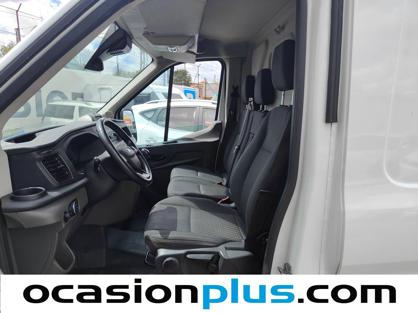 Foto asientos delanteros Ford Transit Ford Transit Furgon 350 L3H2 Trend (130 CV)