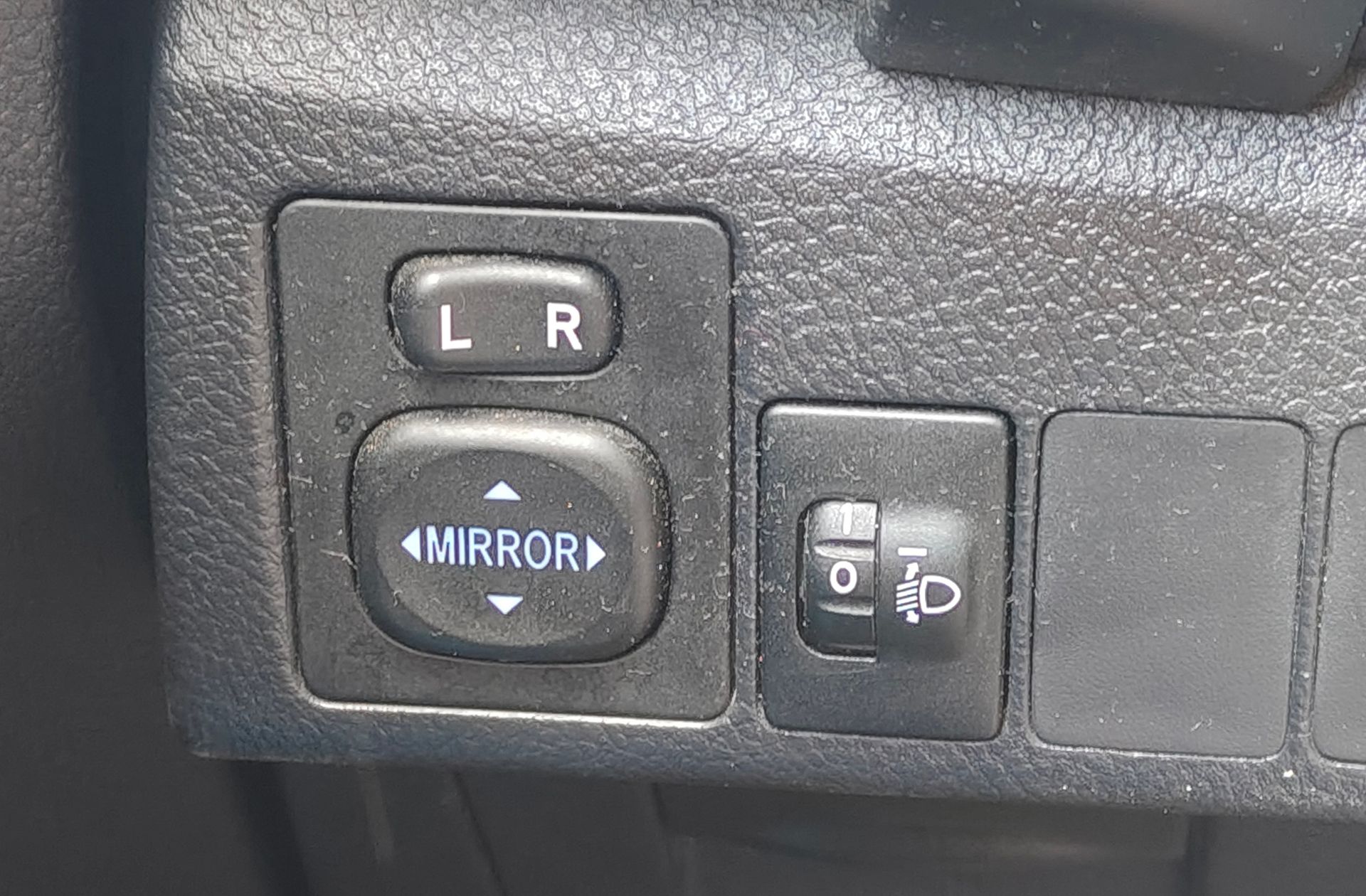 Toyota Auris 90D Business - foto 19