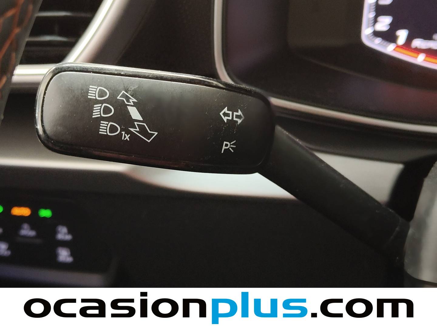 Seat León Seat León 1.0 eTSI S&S FR 25 Aniversario DSG (110 CV) de ocasión